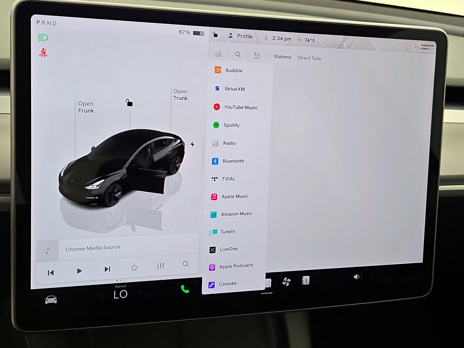 Thumbnail: 2022 Tesla Model 3 - 15