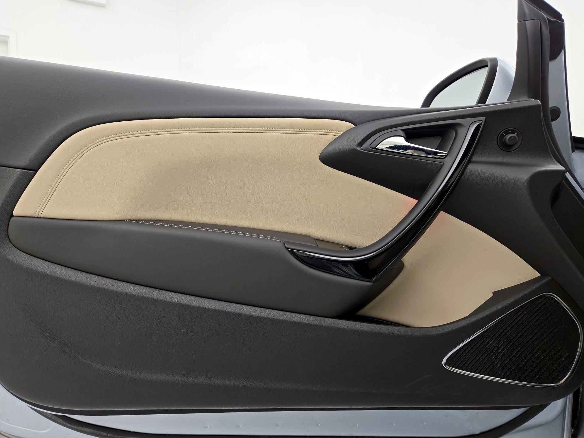 Thumbnail: 2019 Buick Cascada - 12