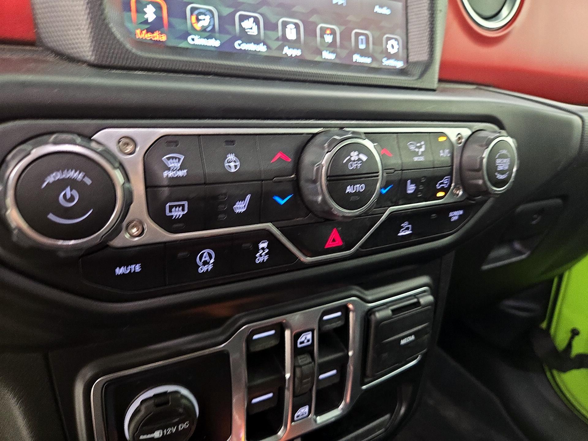 Thumbnail: 2021 Jeep Wrangler - 17