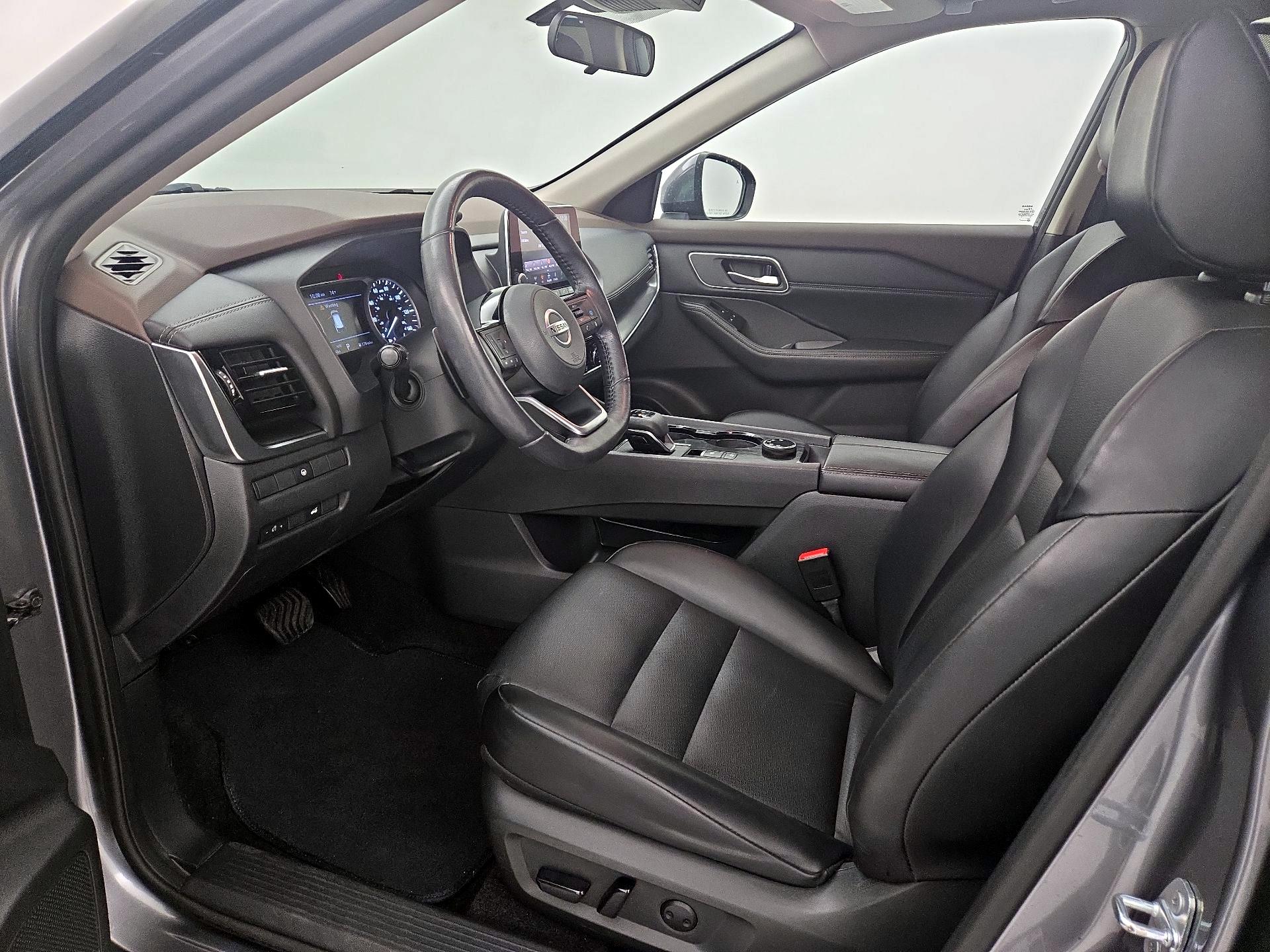 Thumbnail: 2021 Nissan Rogue - 11
