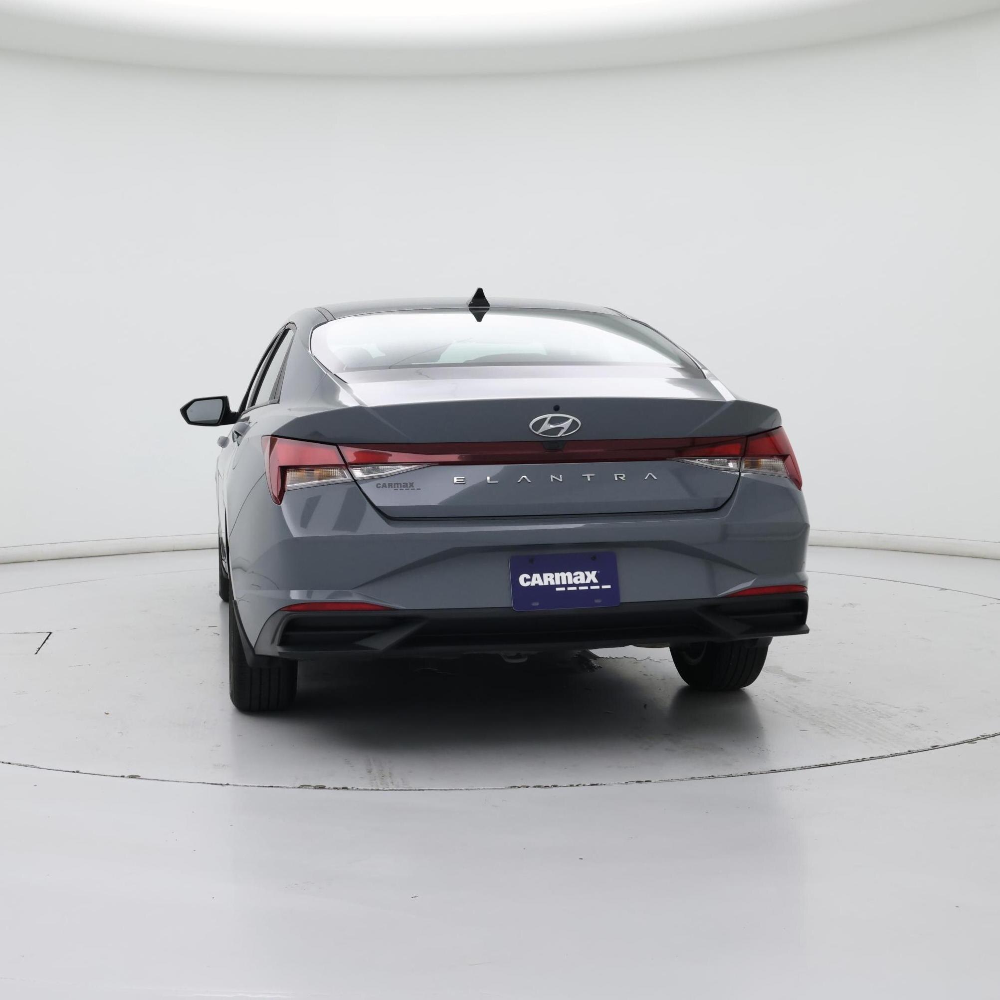 Thumbnail: 2023 Hyundai Elantra - 6