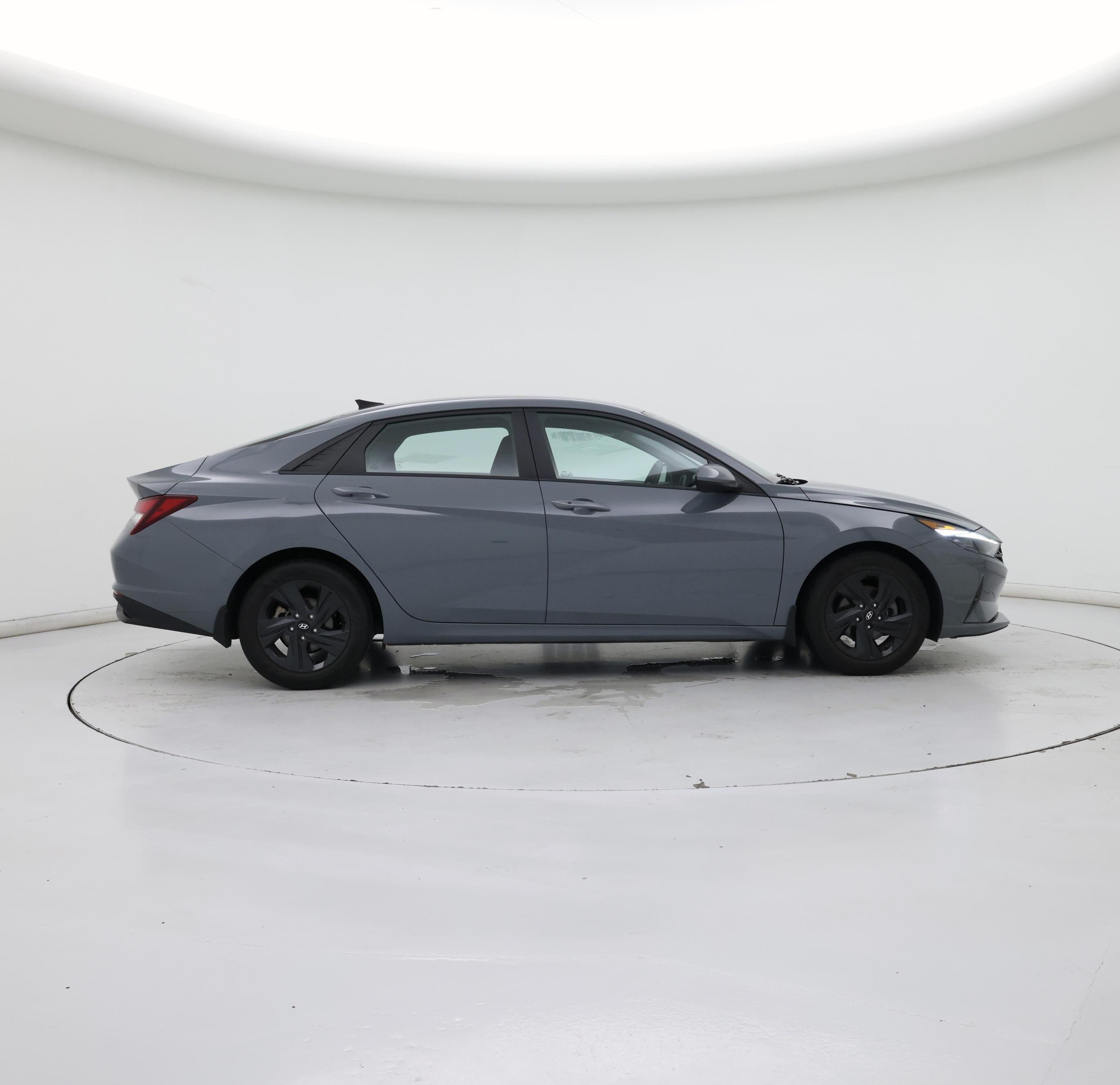 Thumbnail: 2023 Hyundai Elantra - 7