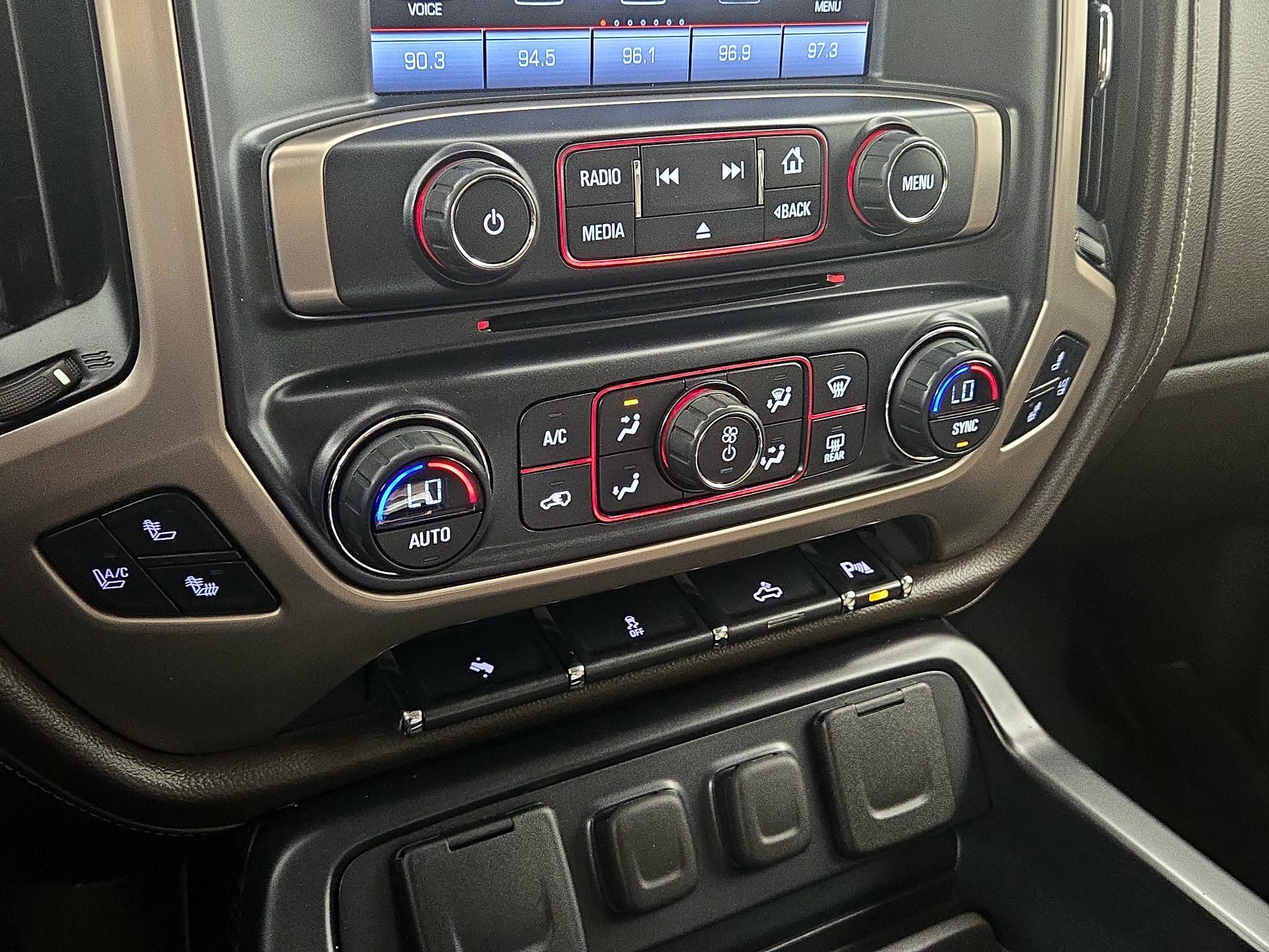 Thumbnail: 2014 GMC Sierra 1500 - 17