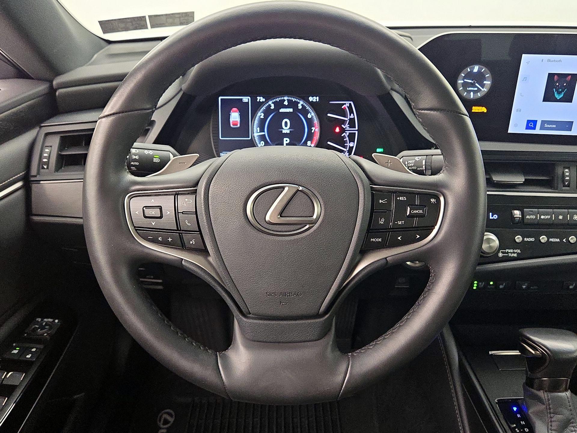 Thumbnail: 2024 Lexus ES - 10