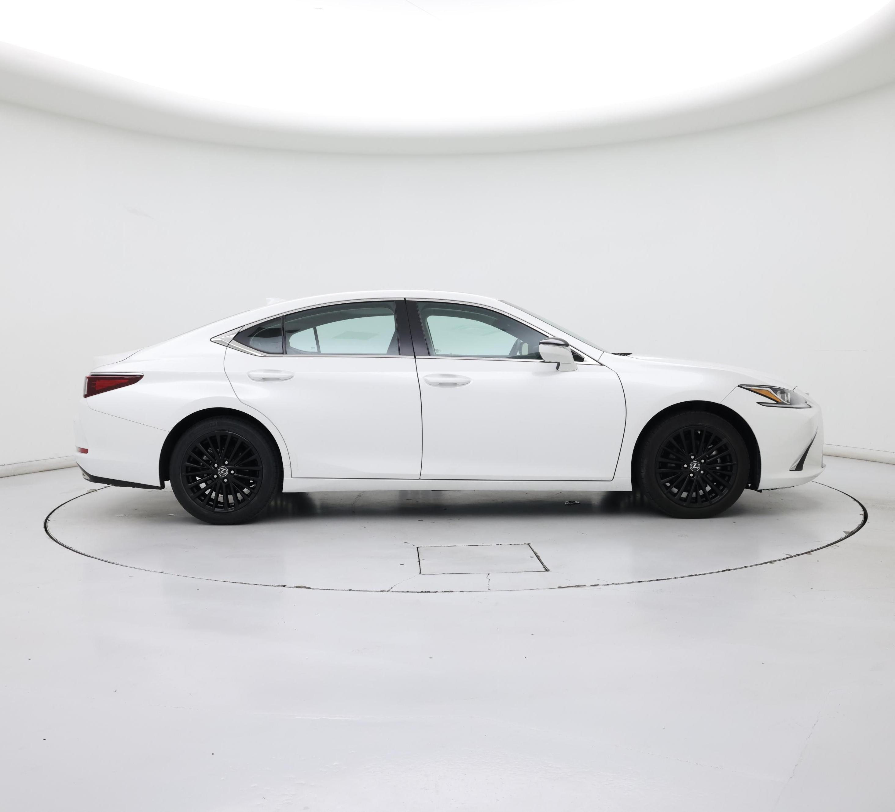 Thumbnail: 2024 Lexus ES - 7