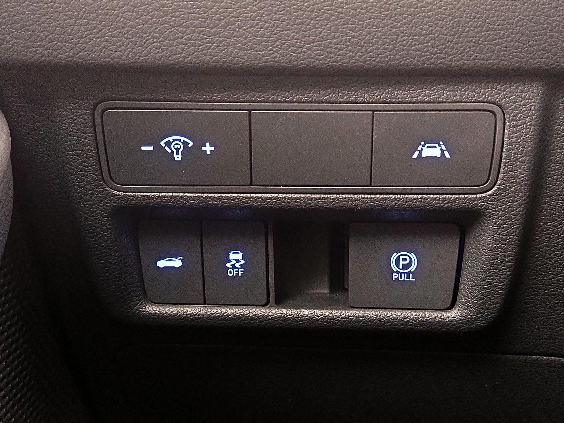 Thumbnail: 2022 Hyundai Sonata - 13