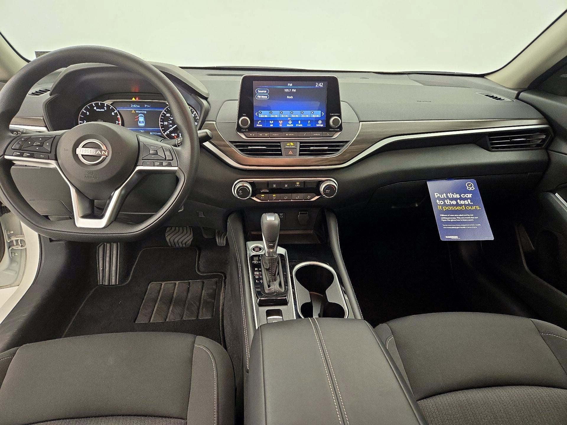 Thumbnail: 2023 Nissan Altima - 9