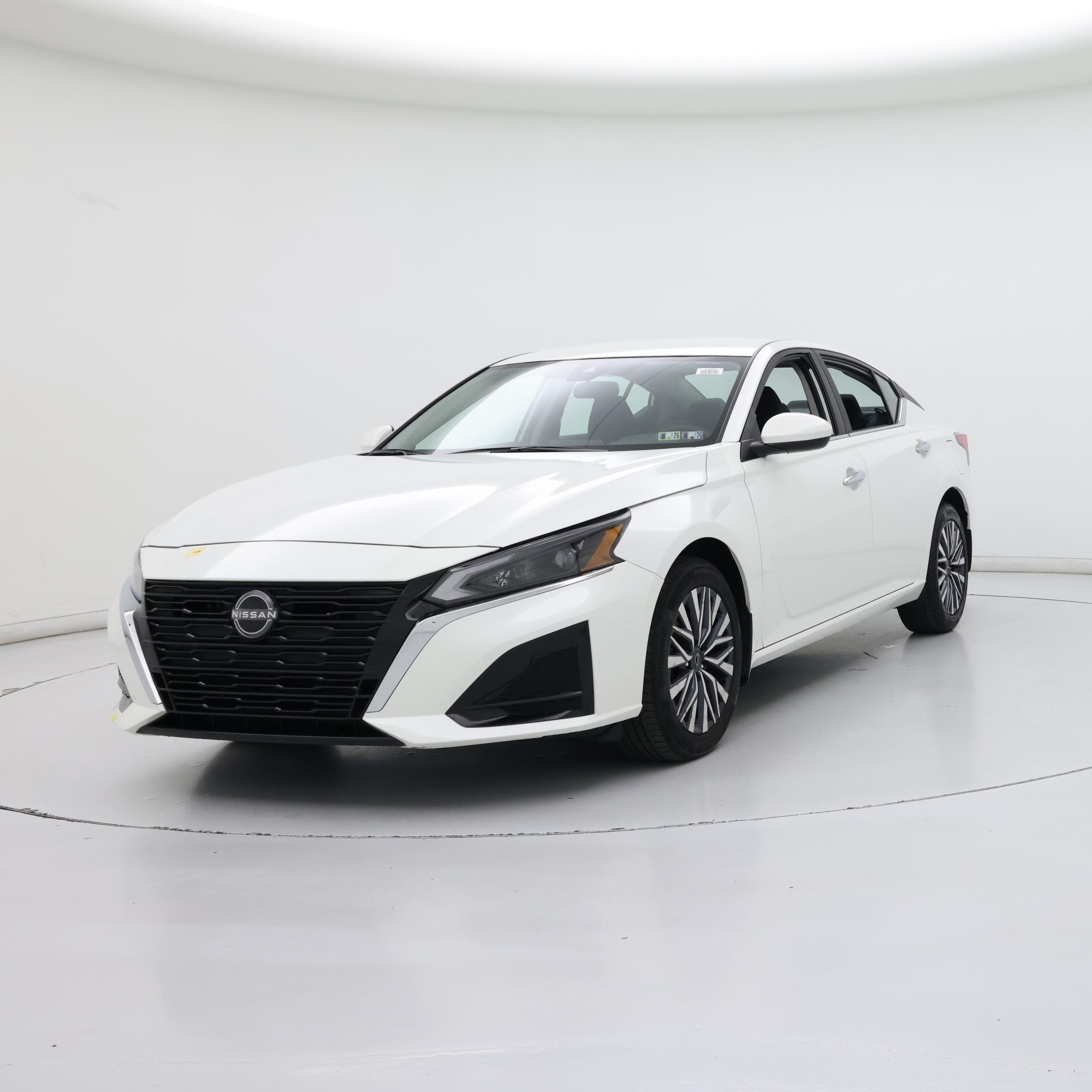 Thumbnail: 2023 Nissan Altima - 4