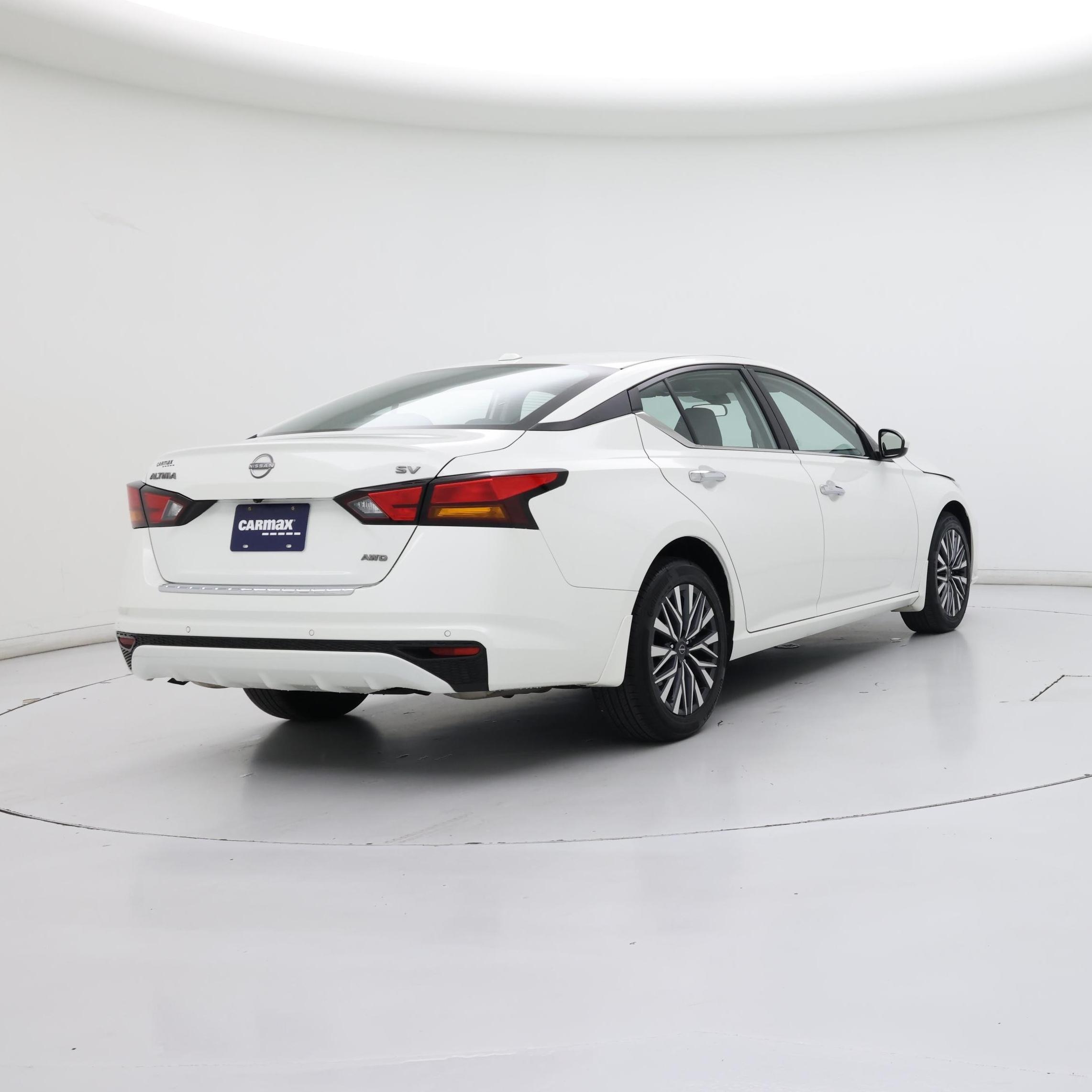 Thumbnail: 2023 Nissan Altima - 8