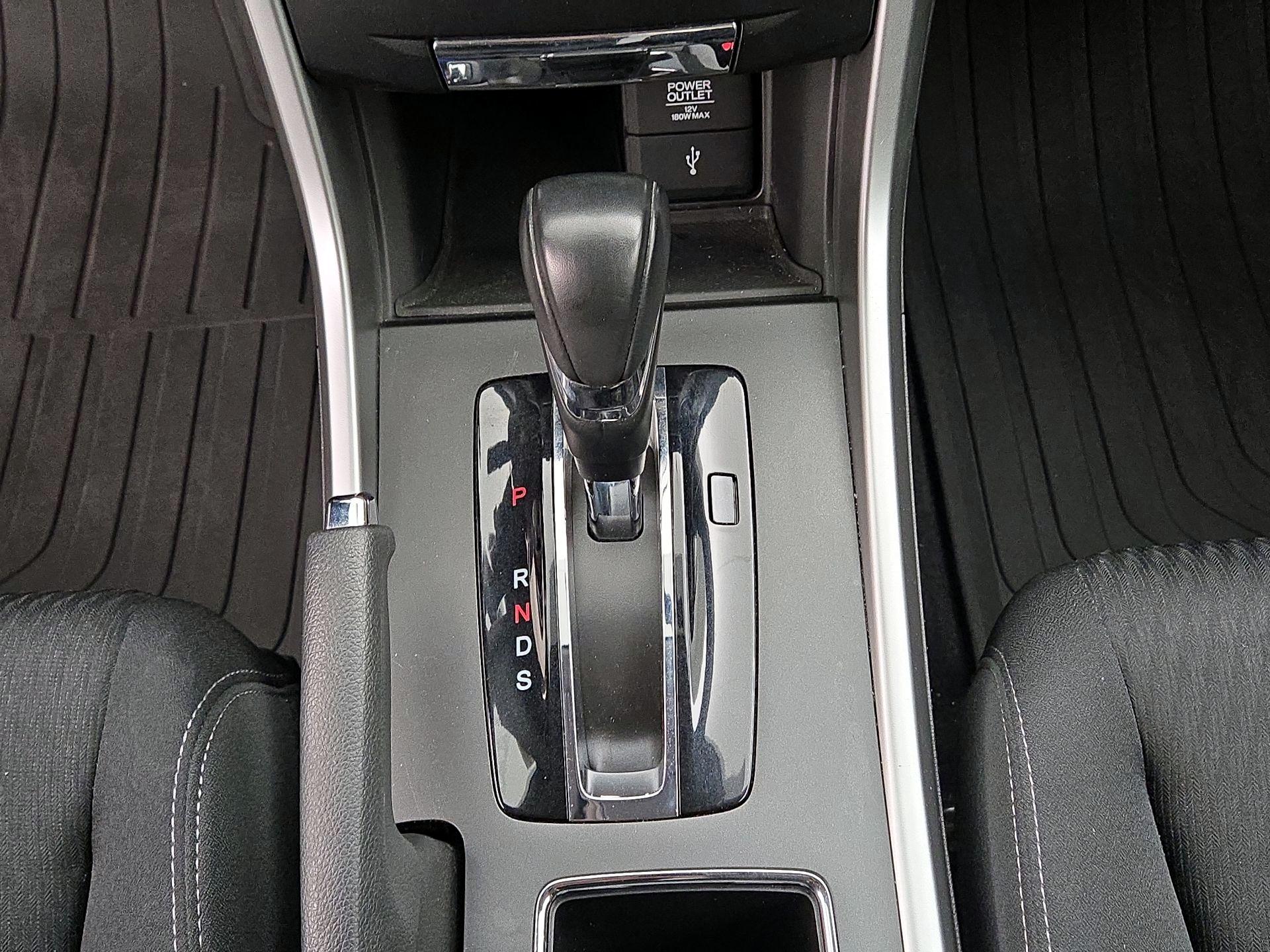 Thumbnail: 2014 Honda Accord - 16