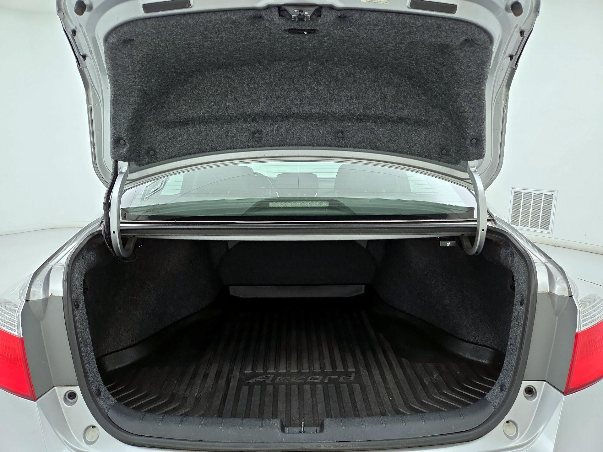 Thumbnail: 2014 Honda Accord - 19