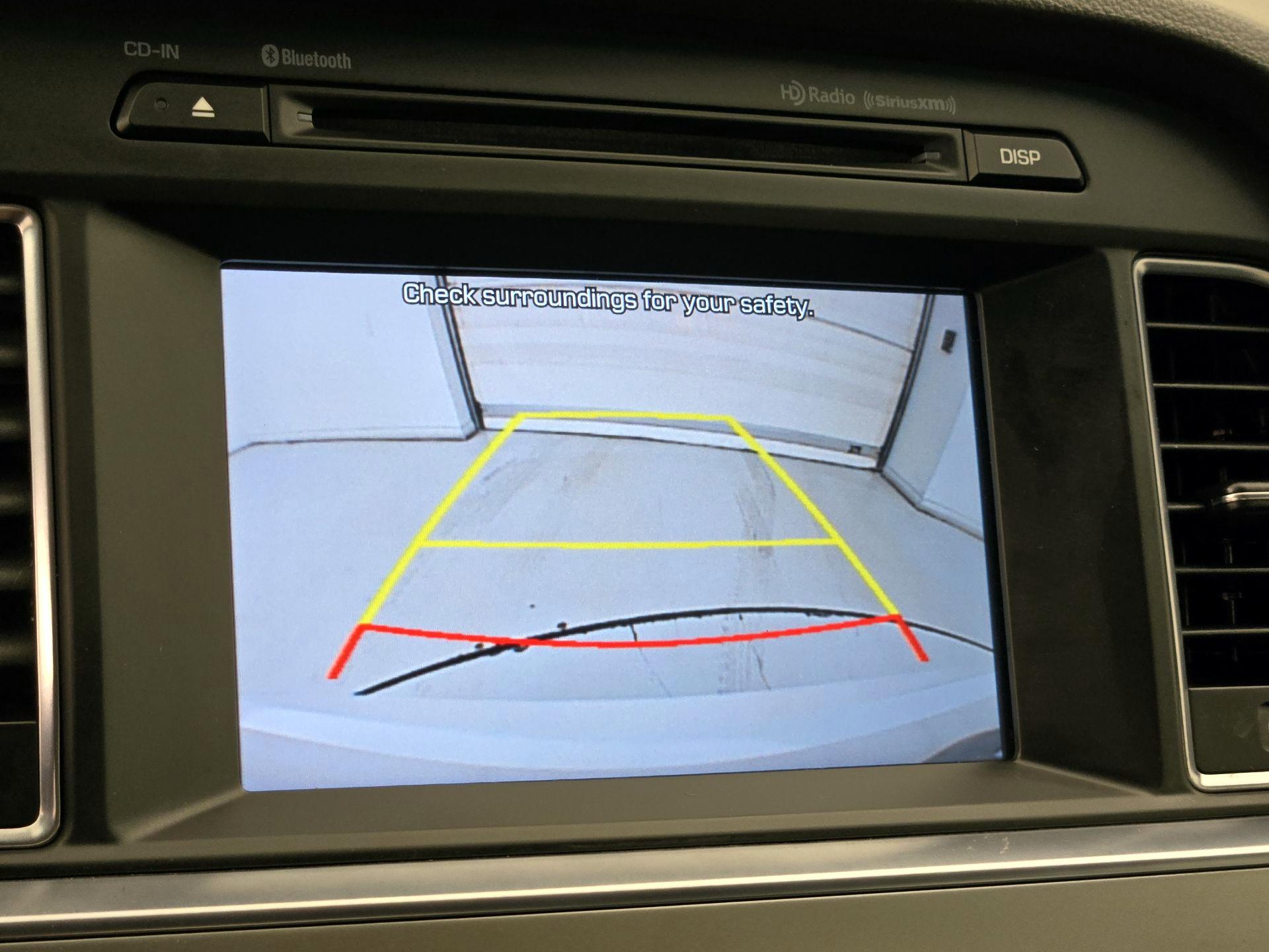 Thumbnail: 2016 Hyundai Sonata - 13