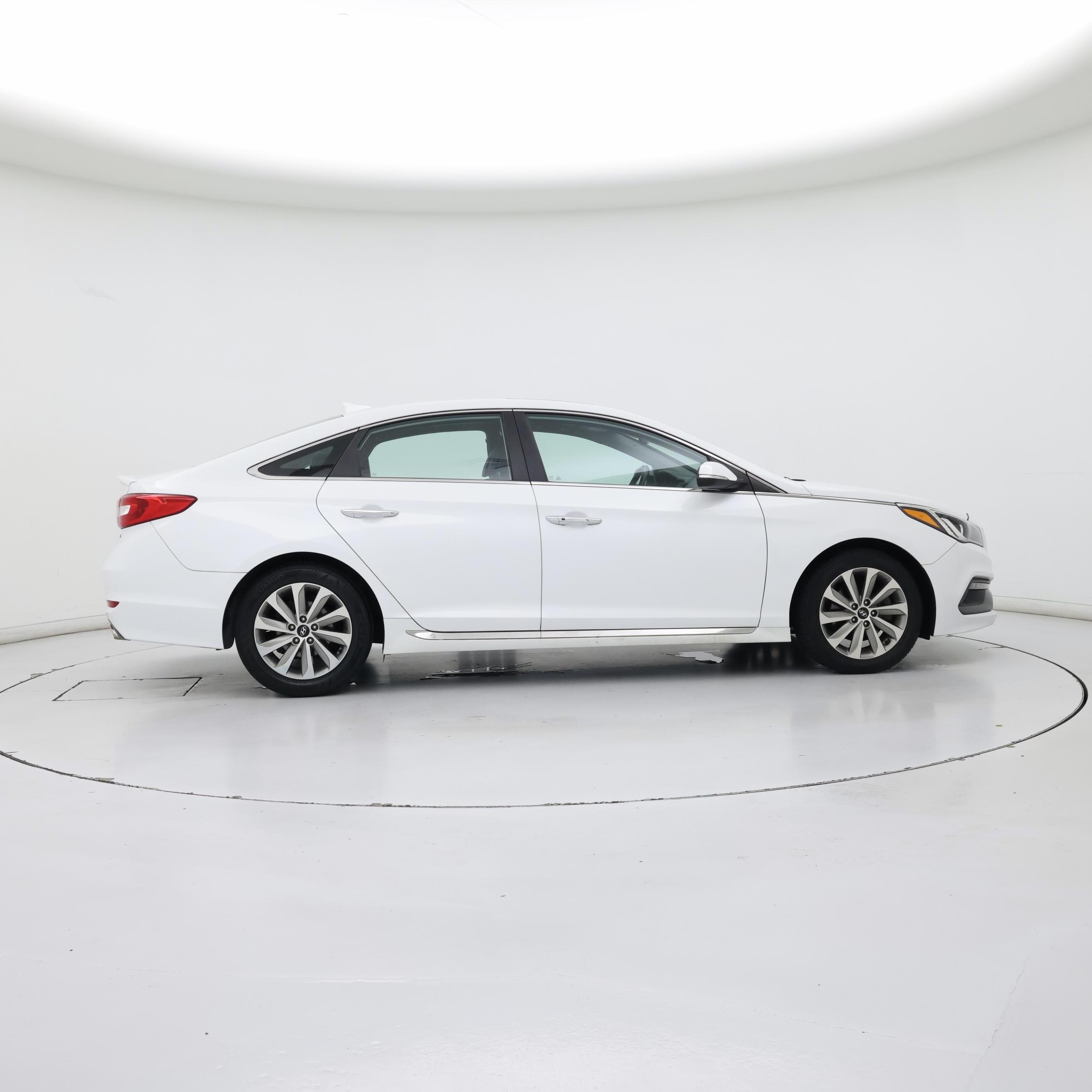 Thumbnail: 2016 Hyundai Sonata - 7