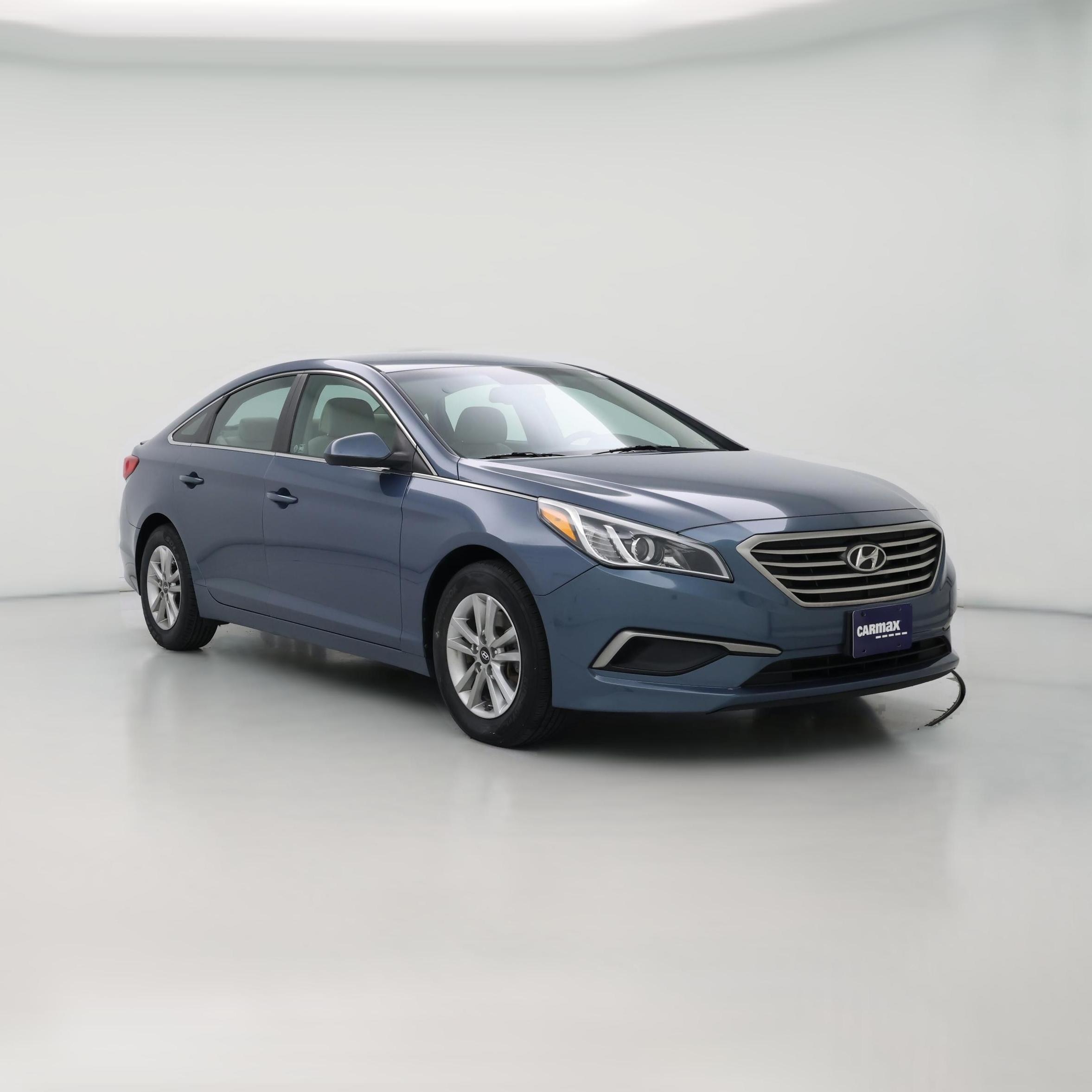 Thumbnail: 2016 Hyundai Sonata - 1