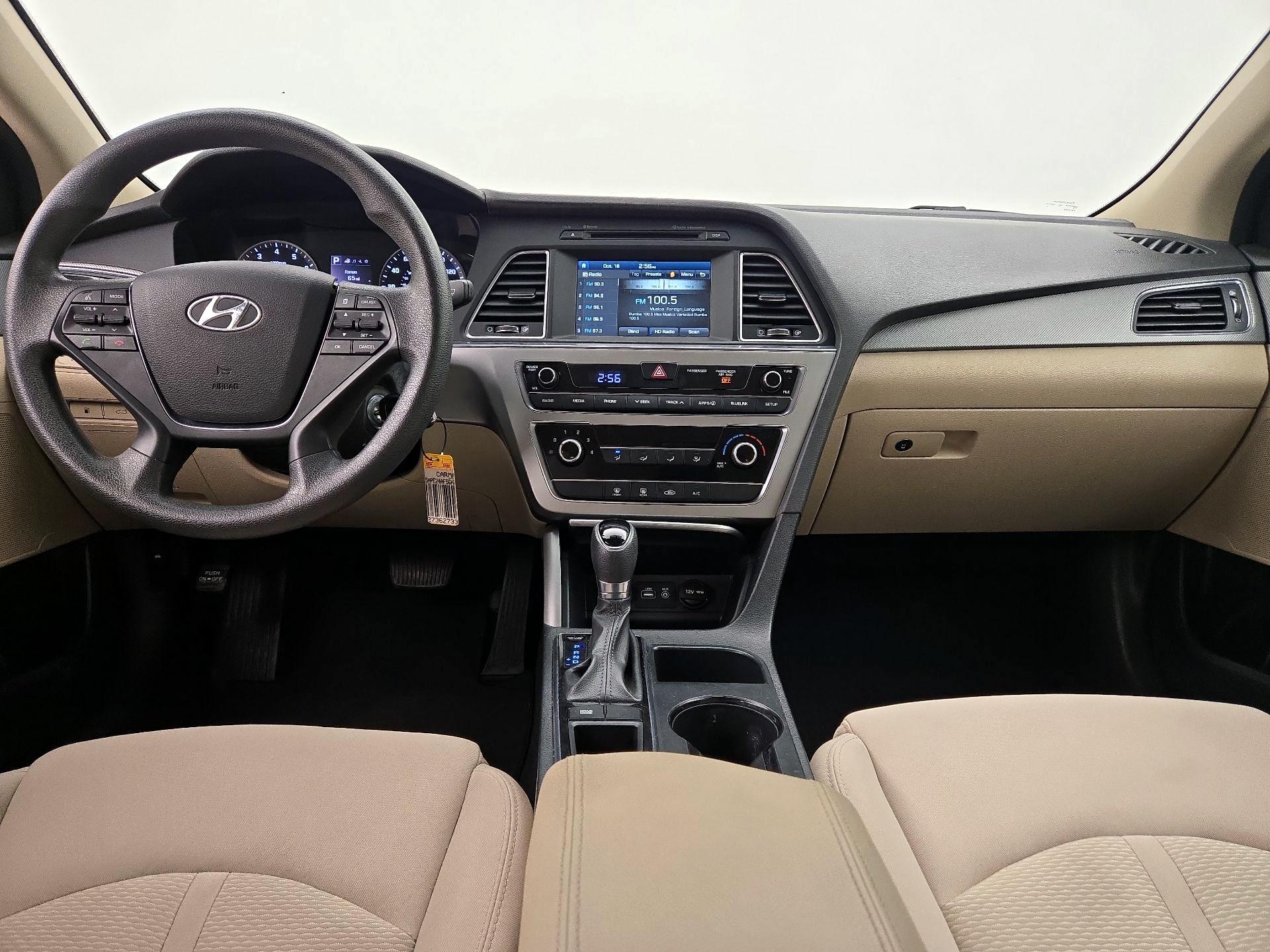 Thumbnail: 2016 Hyundai Sonata - 9