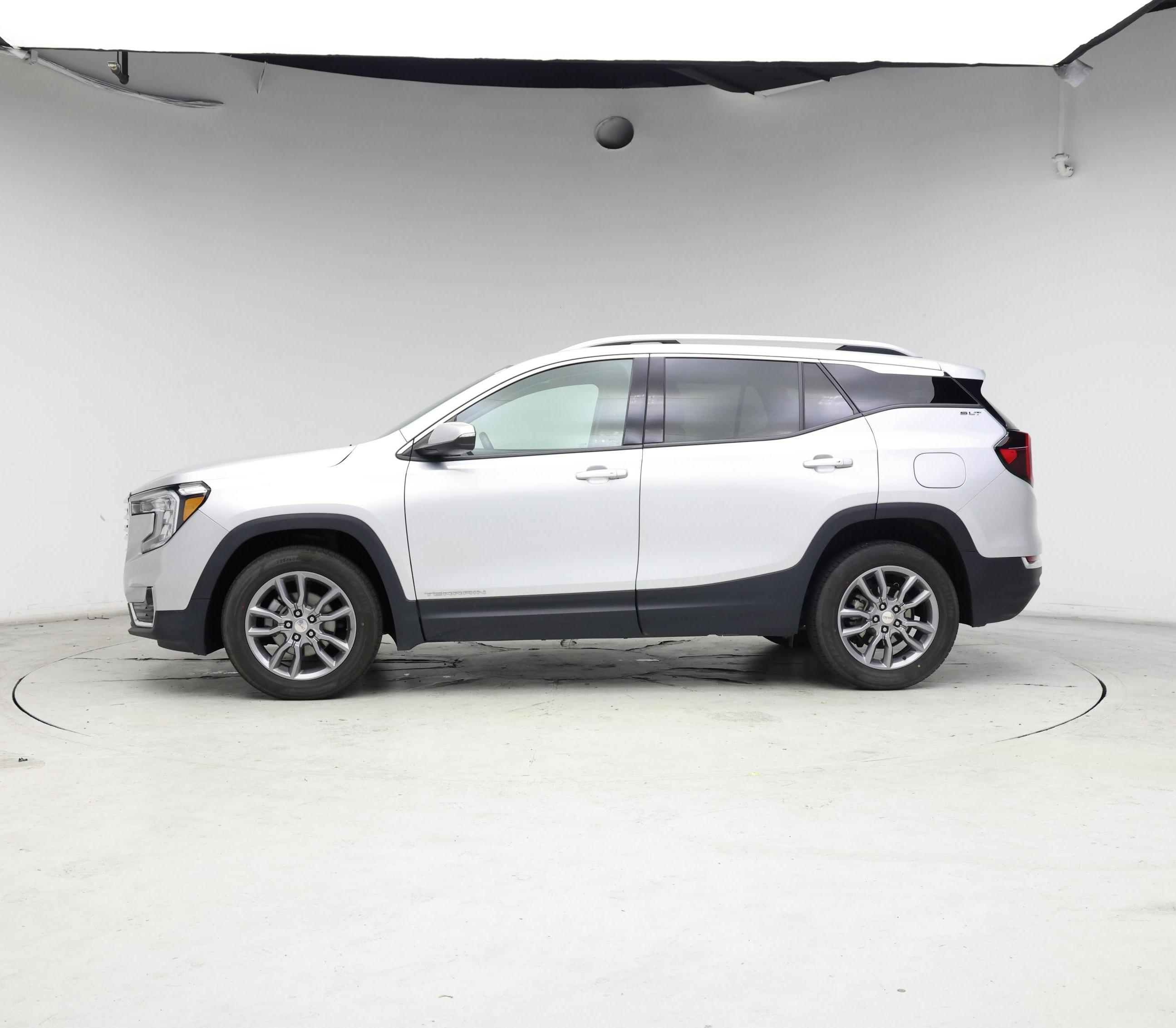 Thumbnail: 2022 GMC Terrain - 3