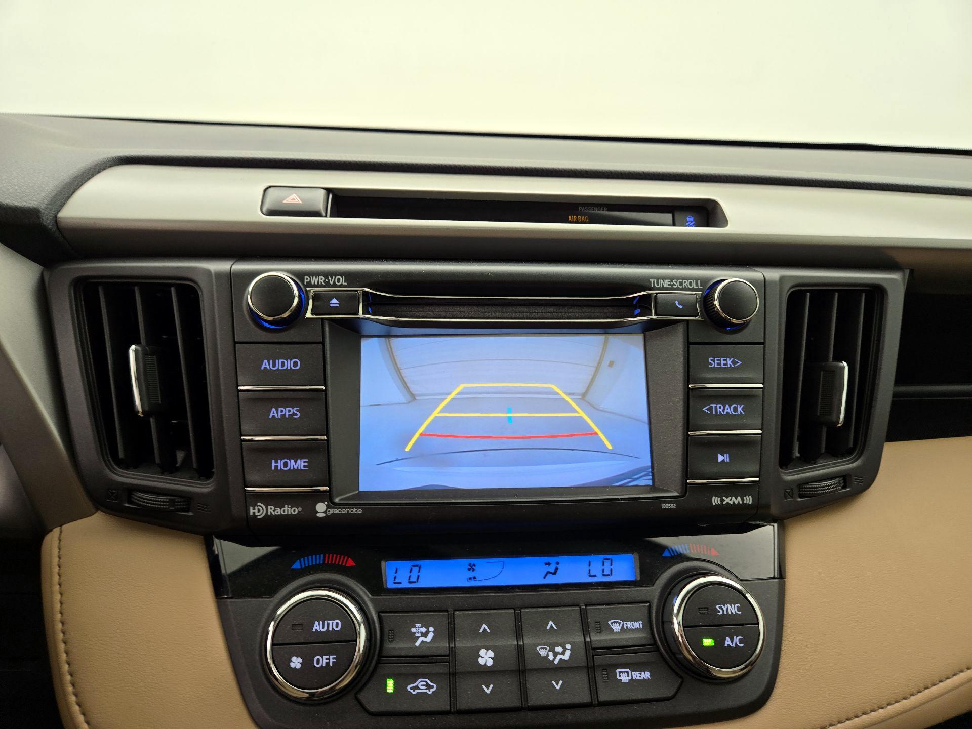 Thumbnail: 2016 Toyota RAV4 - 14