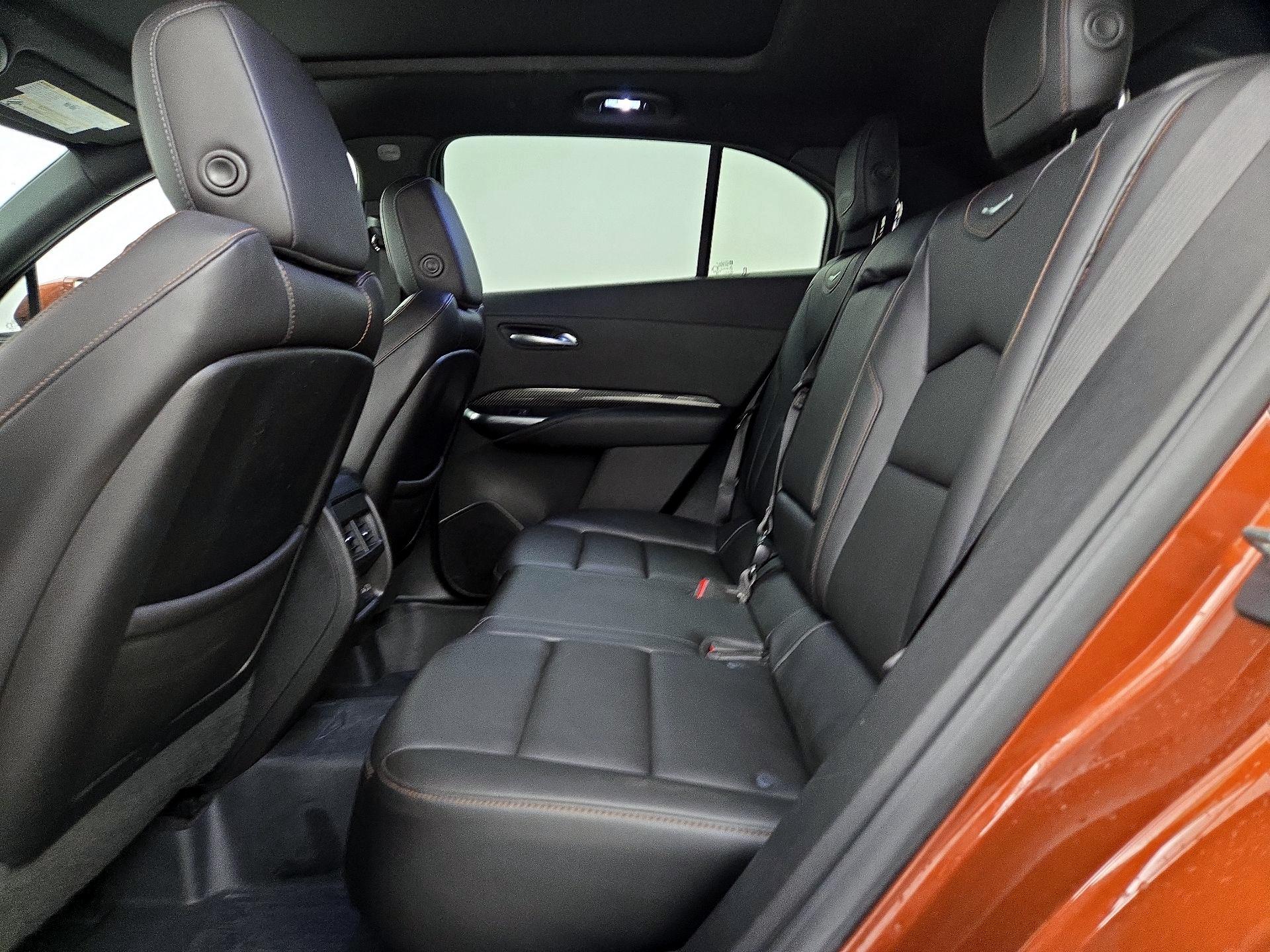 Thumbnail: 2019 Cadillac XT4 - 19