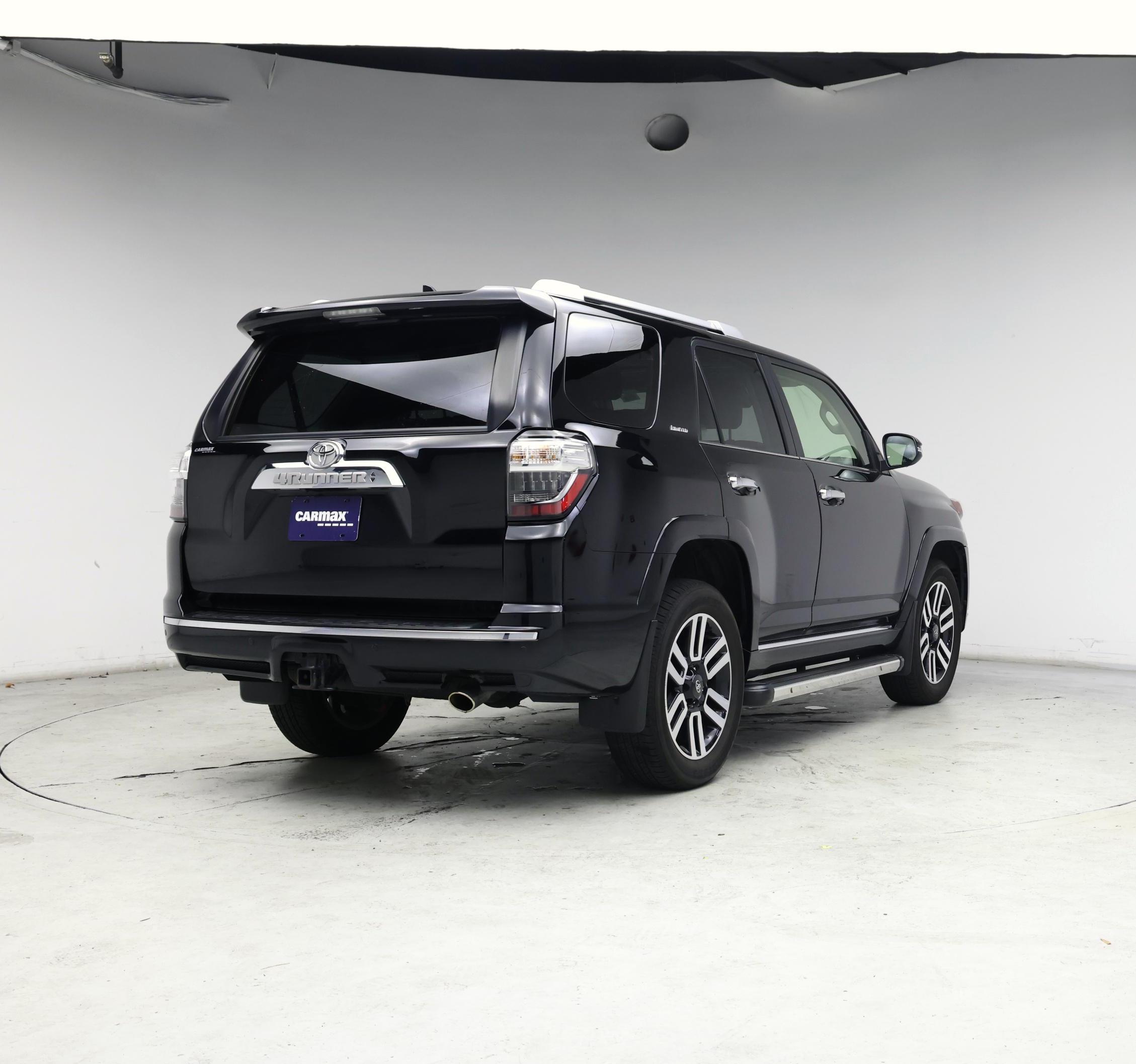Thumbnail: 2023 Toyota 4Runner - 8