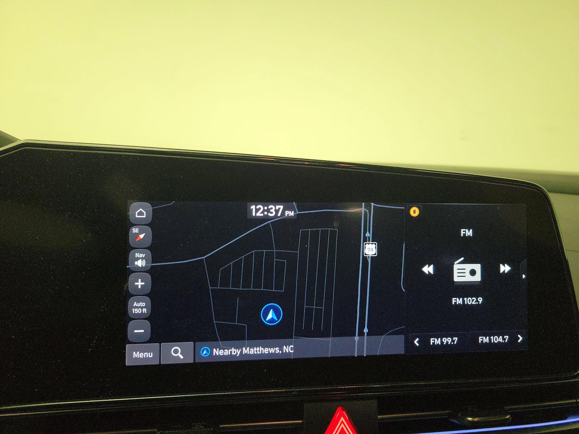 Thumbnail: 2022 Hyundai Elantra - 14