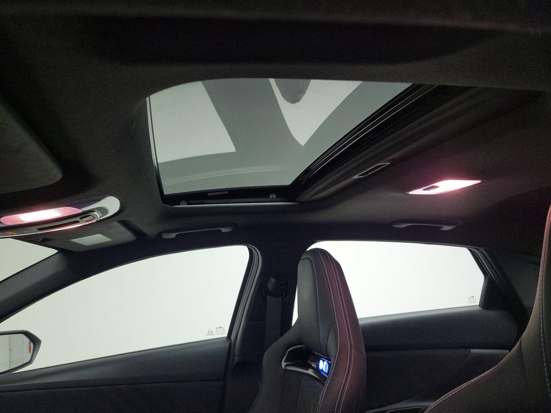 Thumbnail: 2022 Hyundai Elantra - 20