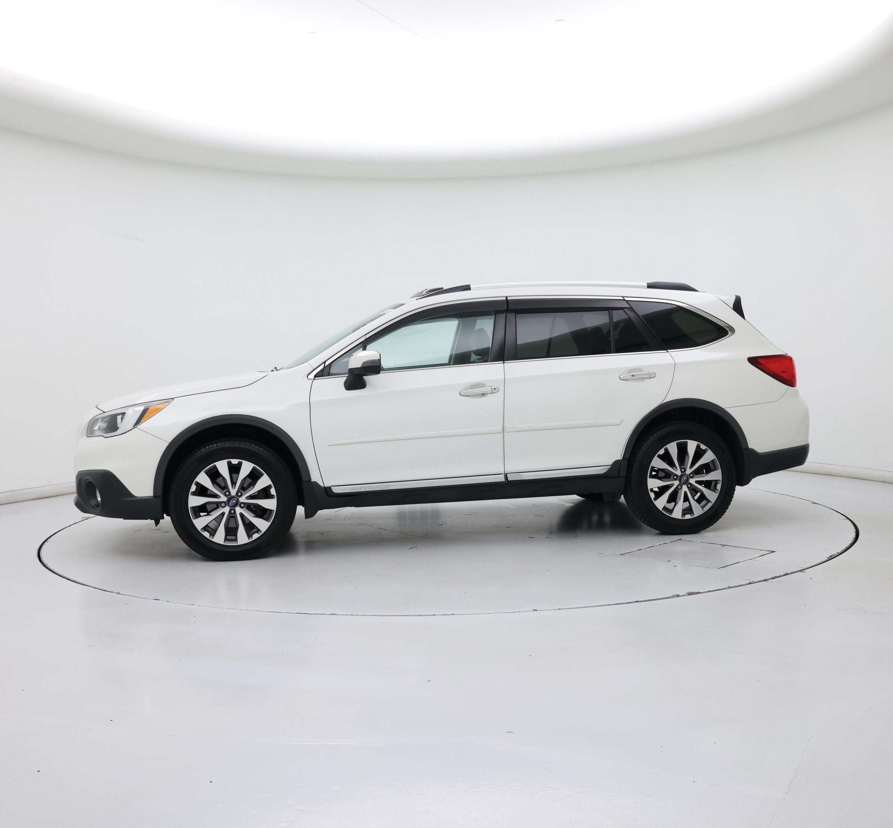 Thumbnail: 2017 Subaru Outback - 3