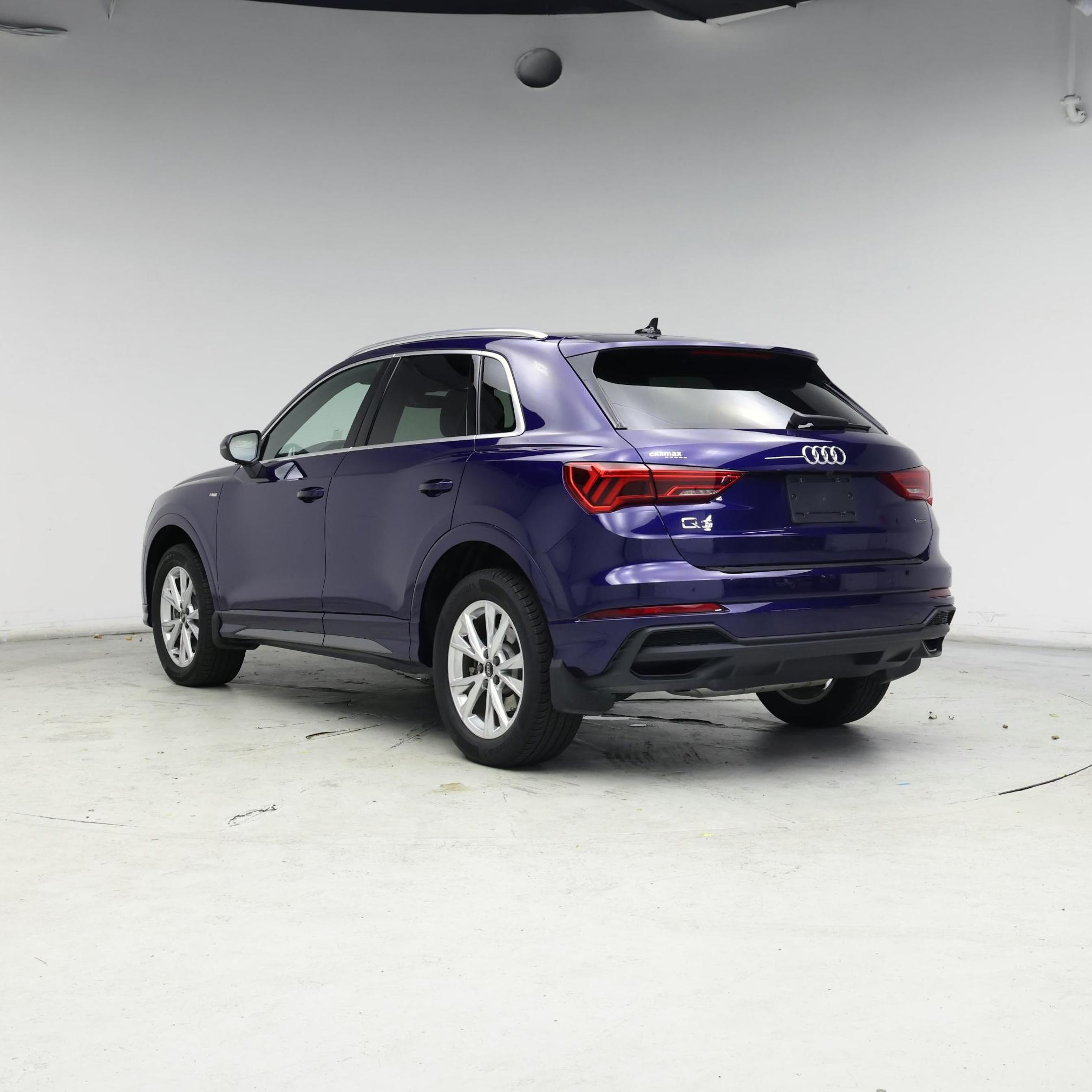 Thumbnail: 2023 Audi Q3 - 2