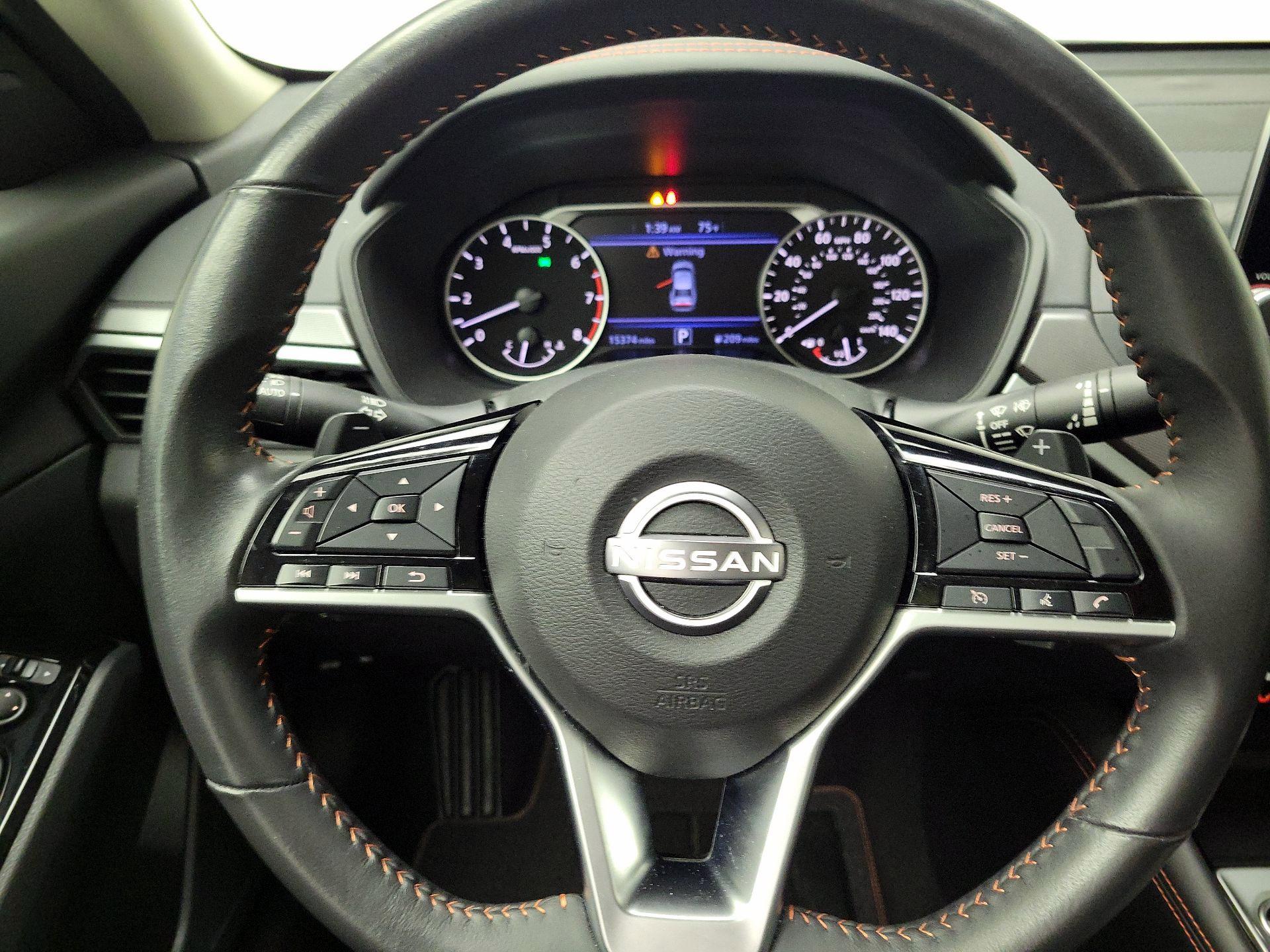 Thumbnail: 2023 Nissan Altima - 10