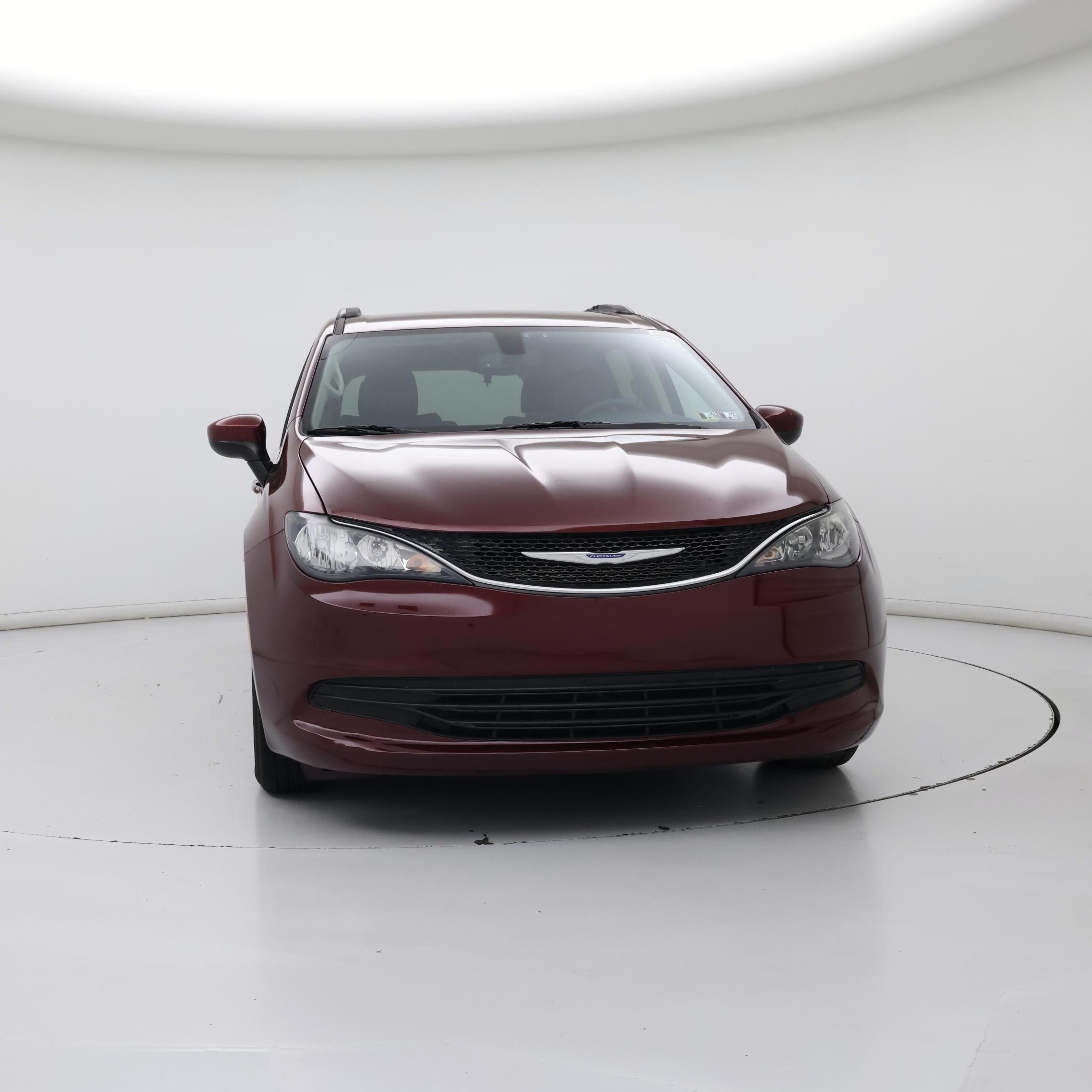 Thumbnail: 2020 Chrysler Voyager - 5