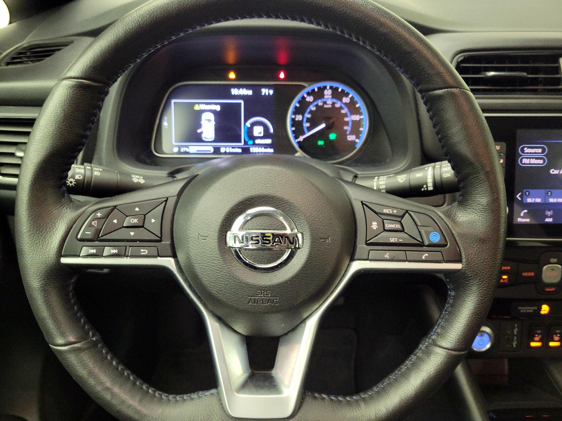 Thumbnail: 2022 Nissan Leaf - 10