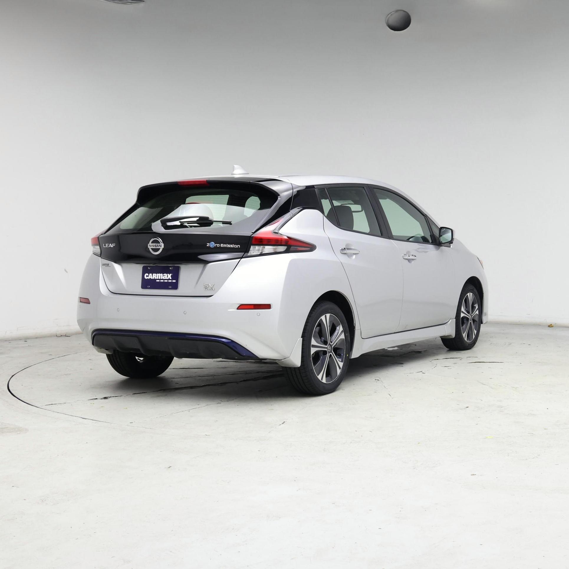 Thumbnail: 2022 Nissan Leaf - 8