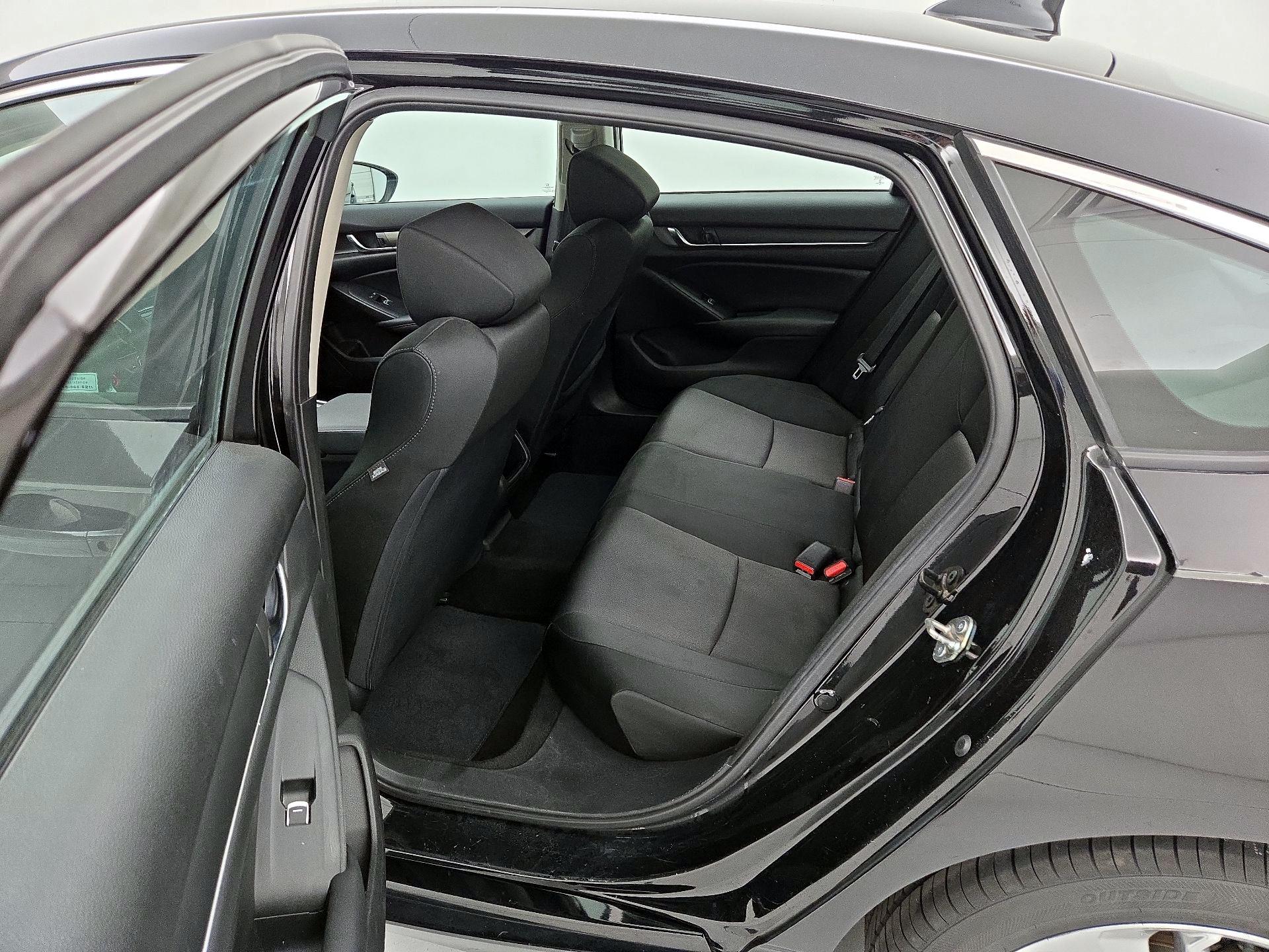 Thumbnail: 2019 Honda Accord - 19