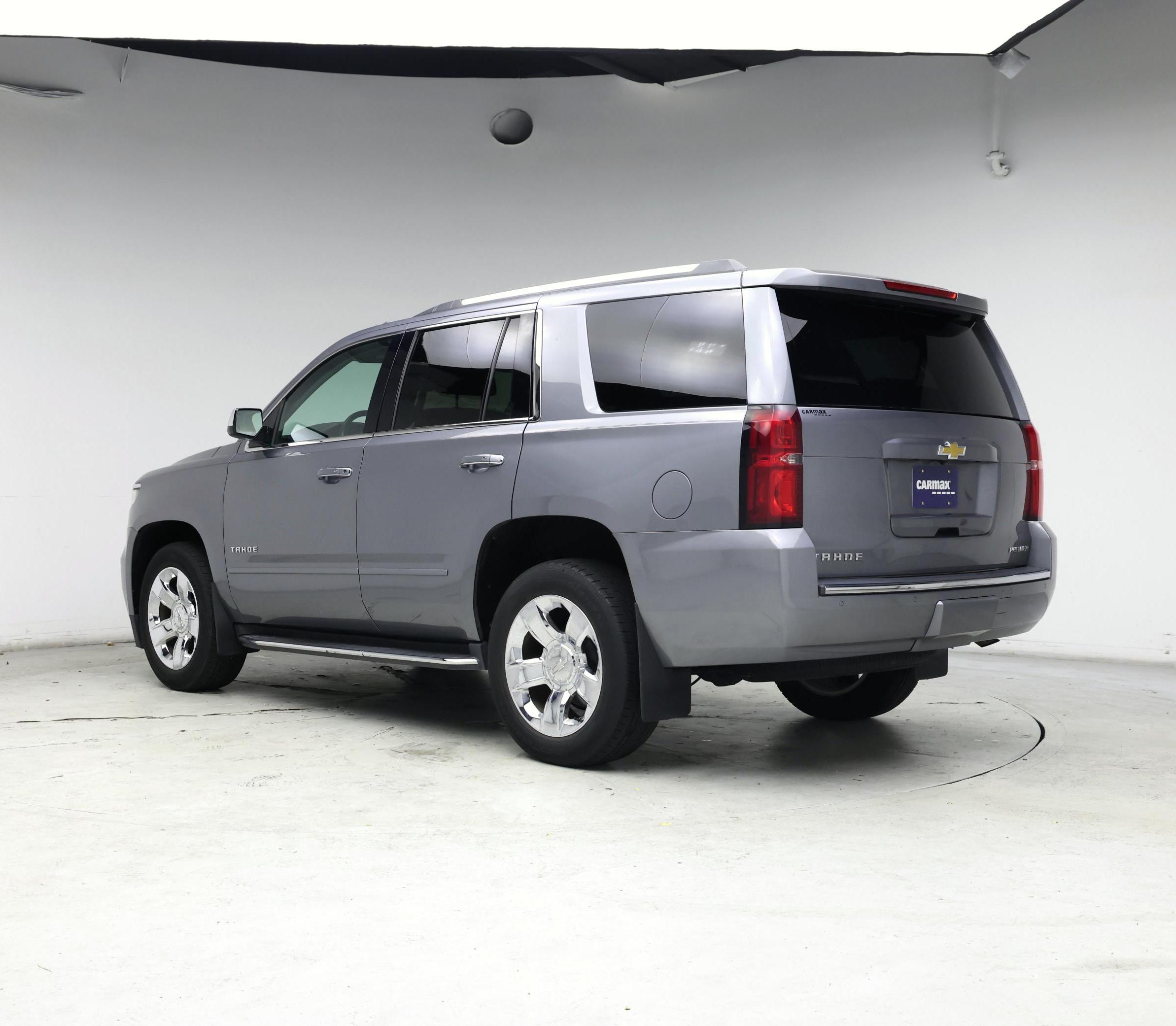 Thumbnail: 2020 Chevrolet Tahoe - 2