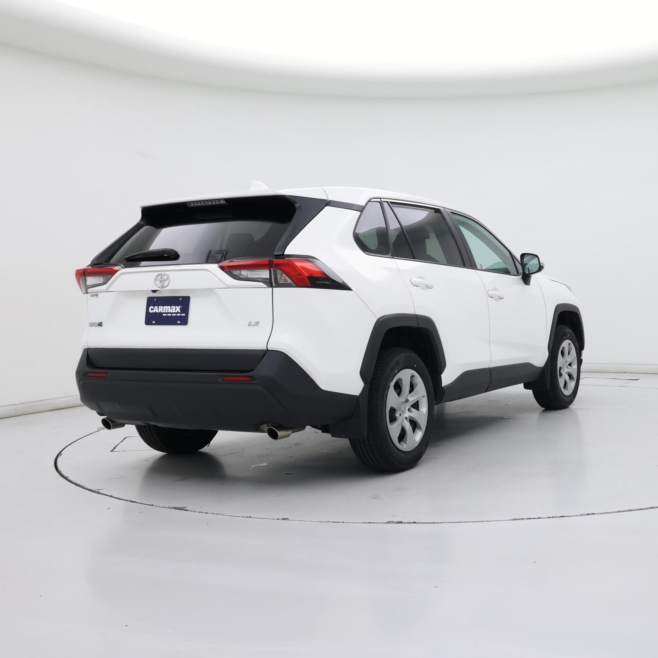 Thumbnail: 2023 Toyota RAV4 - 8