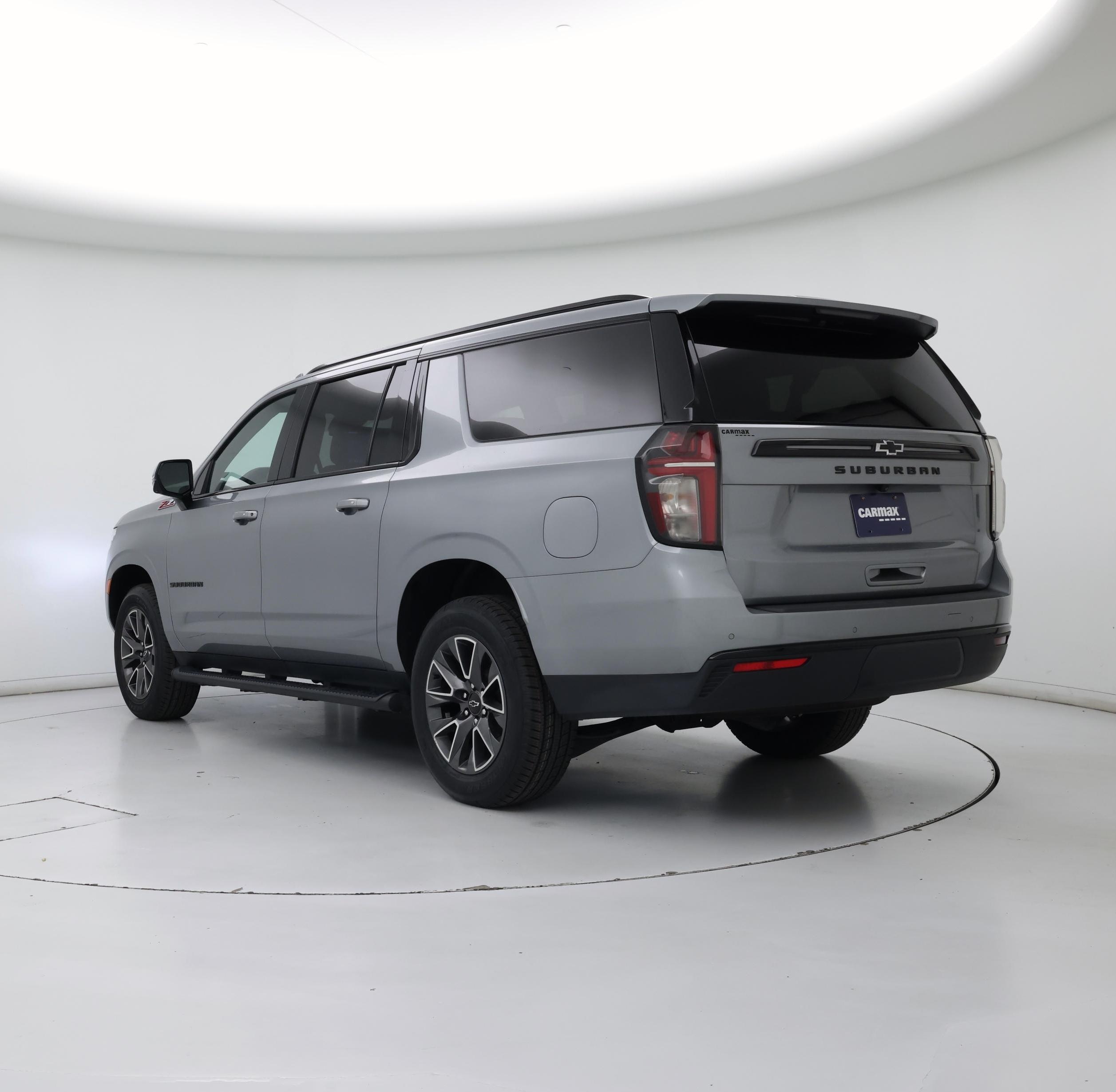 Thumbnail: 2024 Chevrolet Suburban - 2