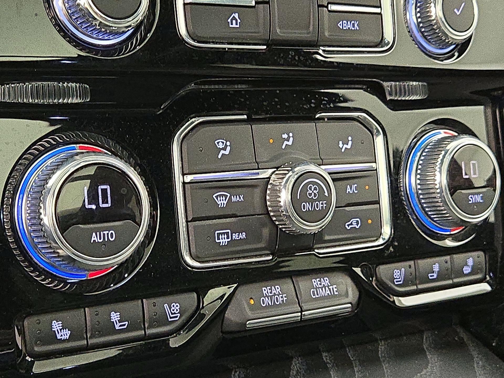 Thumbnail: 2021 GMC Yukon - 17