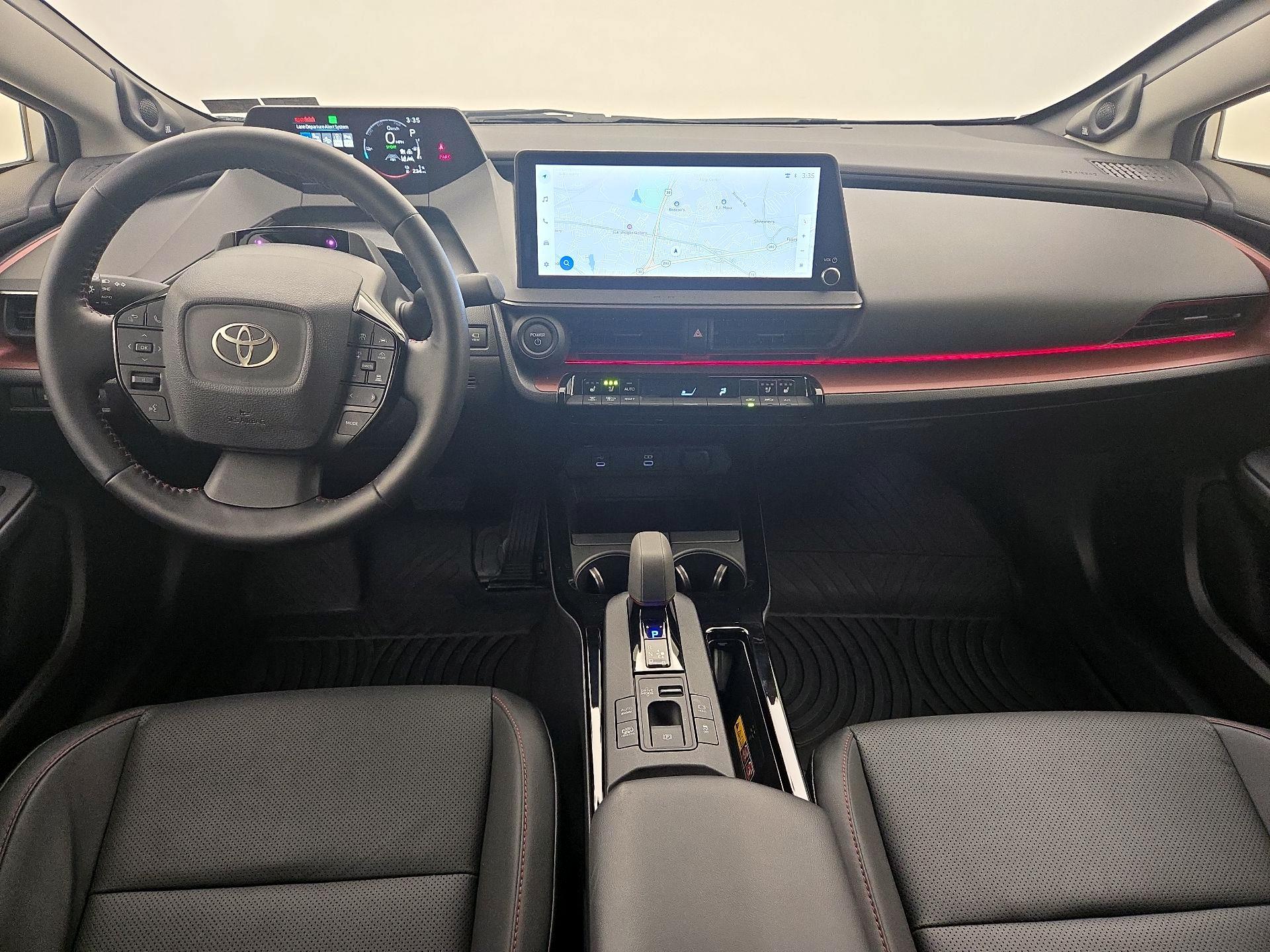 Thumbnail: 2024 Toyota Prius Prime - 9