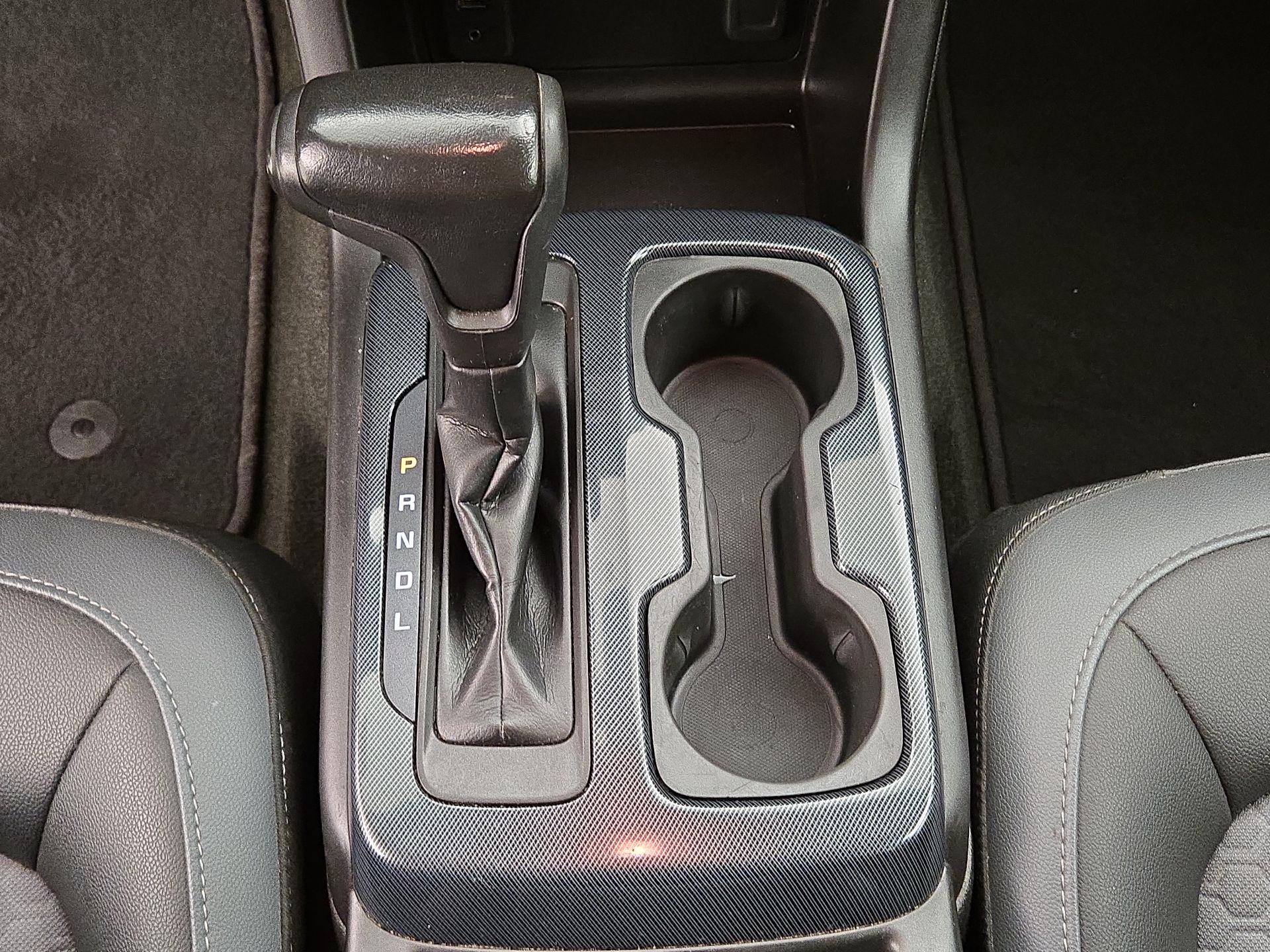Thumbnail: 2018 Chevrolet Colorado - 18