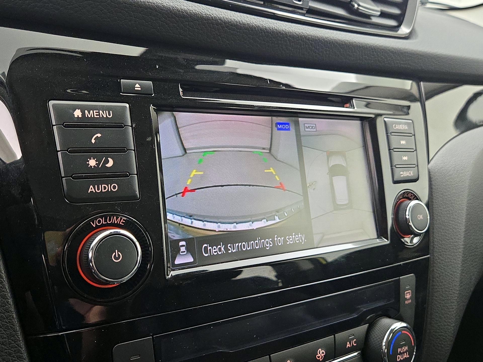 Thumbnail: 2021 Nissan Rogue Sport - 14