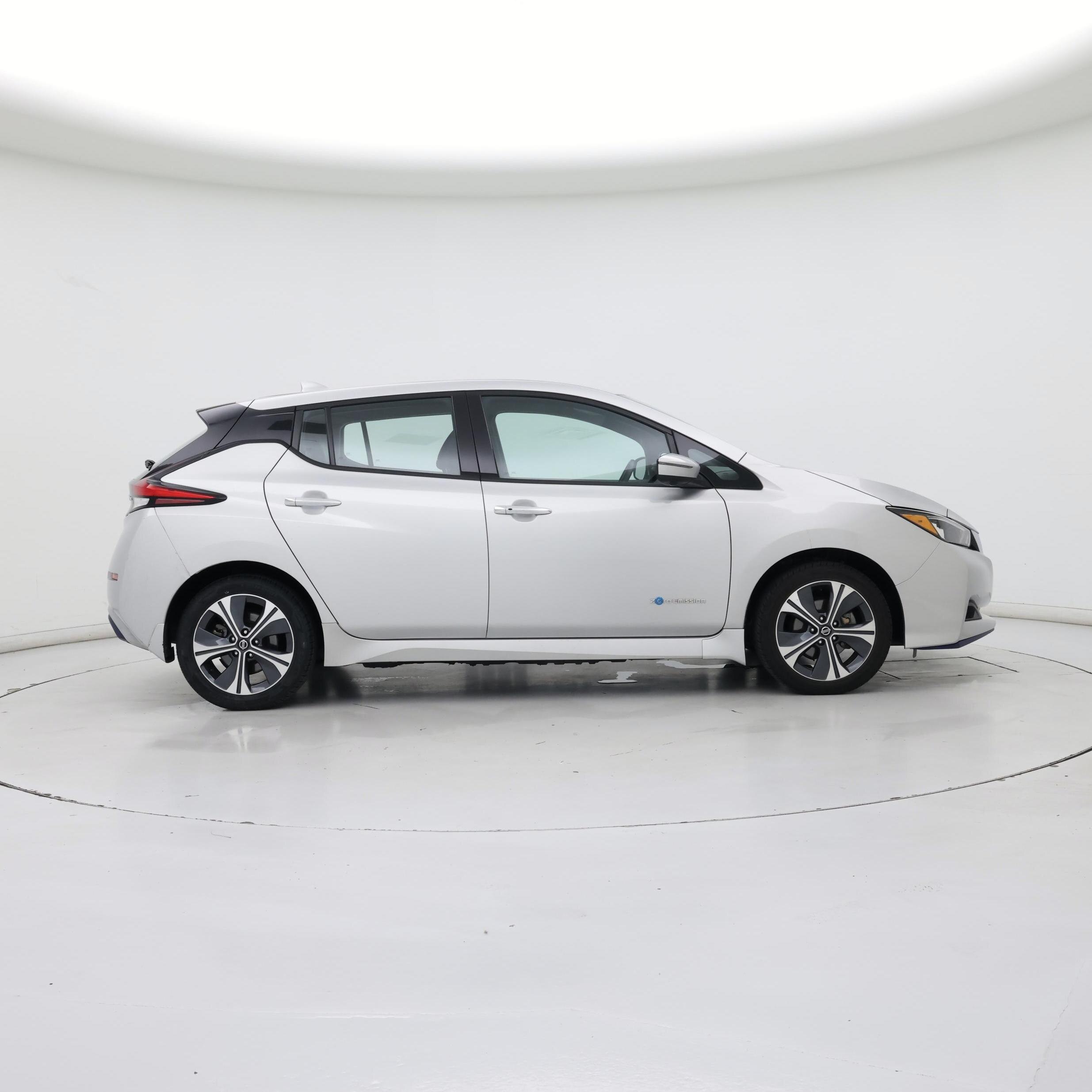 Thumbnail: 2019 Nissan Leaf - 7