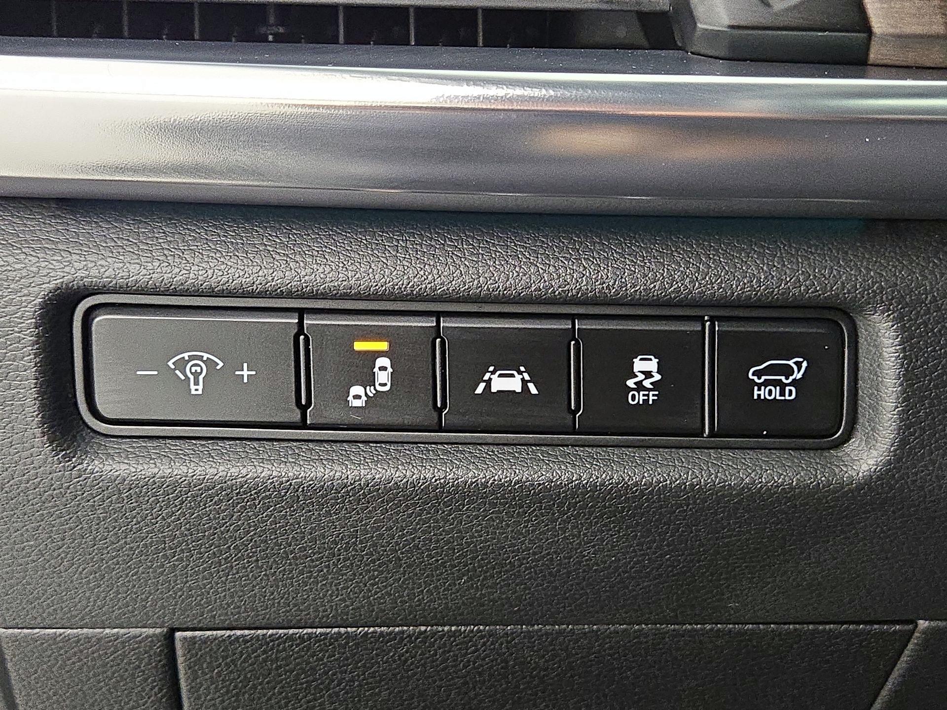 Thumbnail: 2022 Kia Telluride - 13