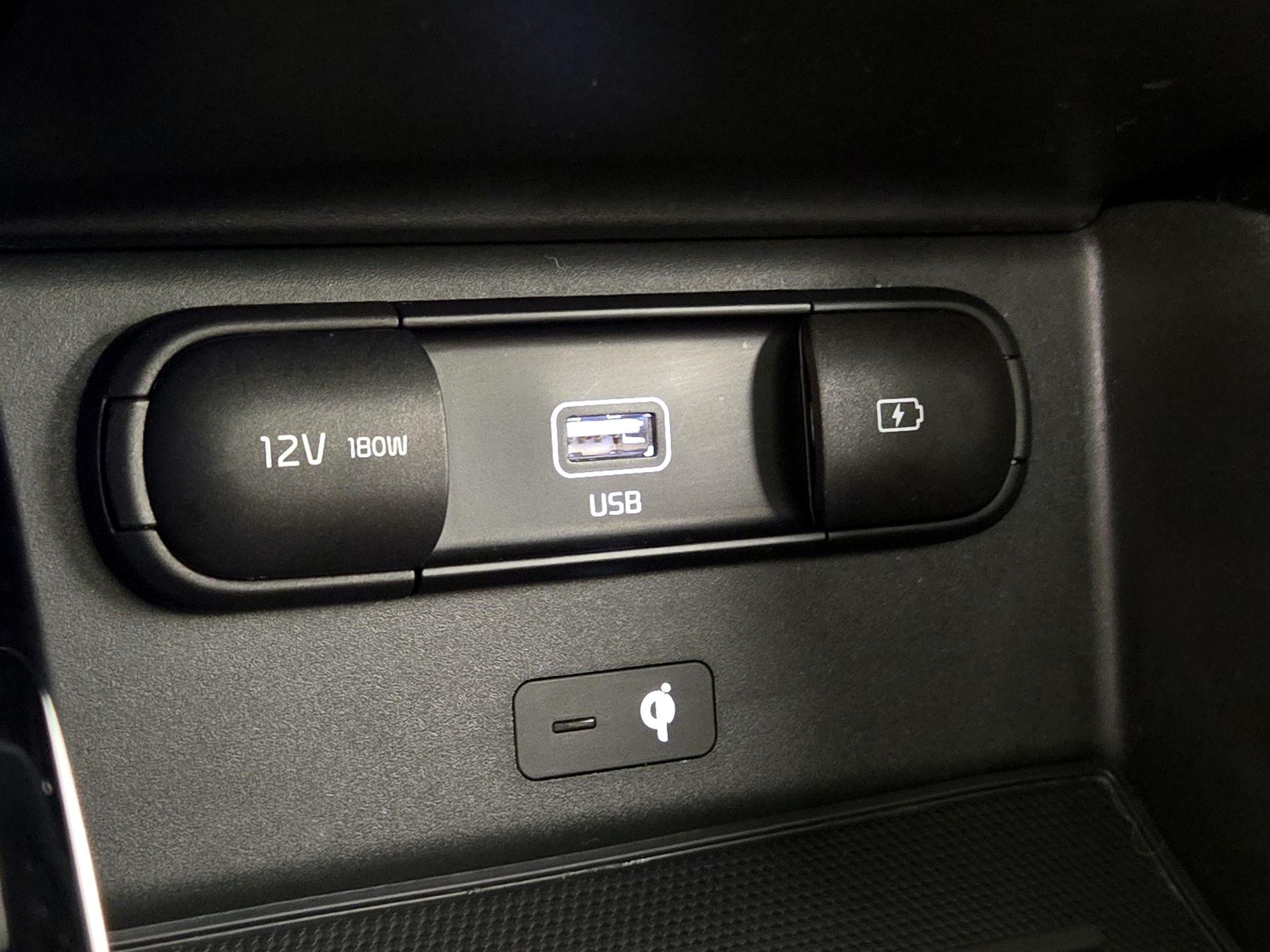 Thumbnail: 2022 Kia Telluride - 19