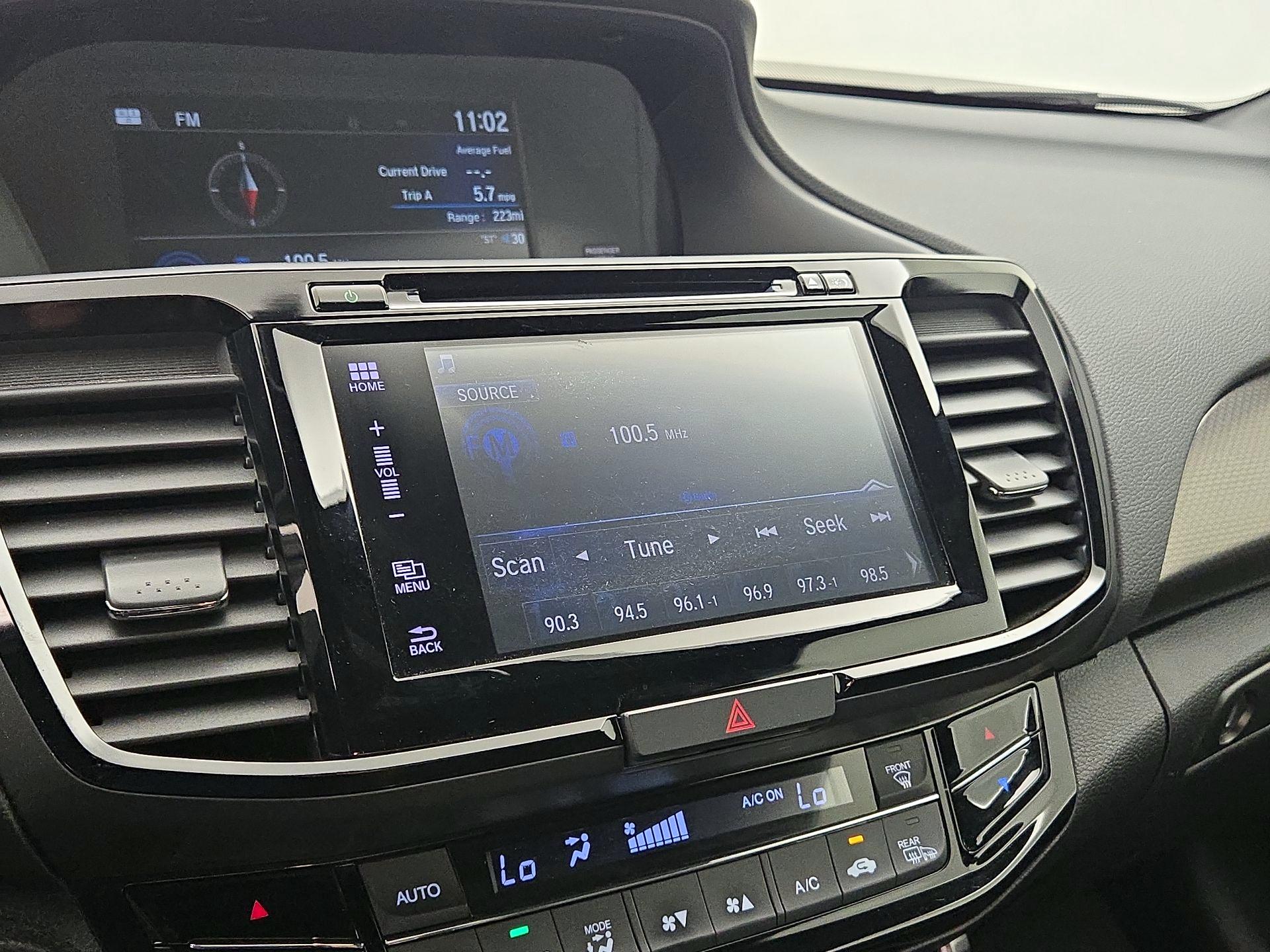 Thumbnail: 2016 Honda Accord - 15