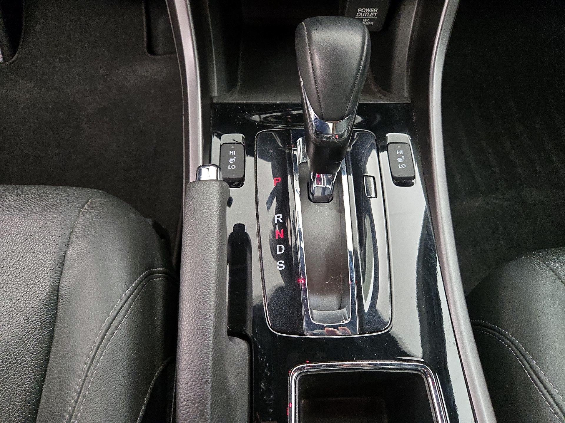 Thumbnail: 2016 Honda Accord - 17