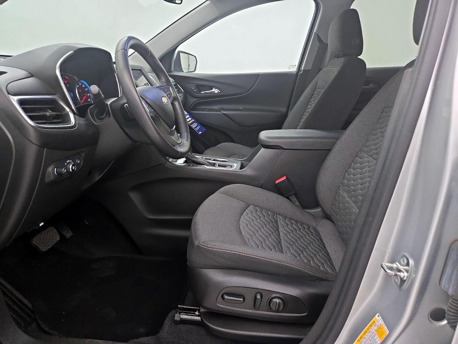 Thumbnail: 2021 Chevrolet Equinox - 11