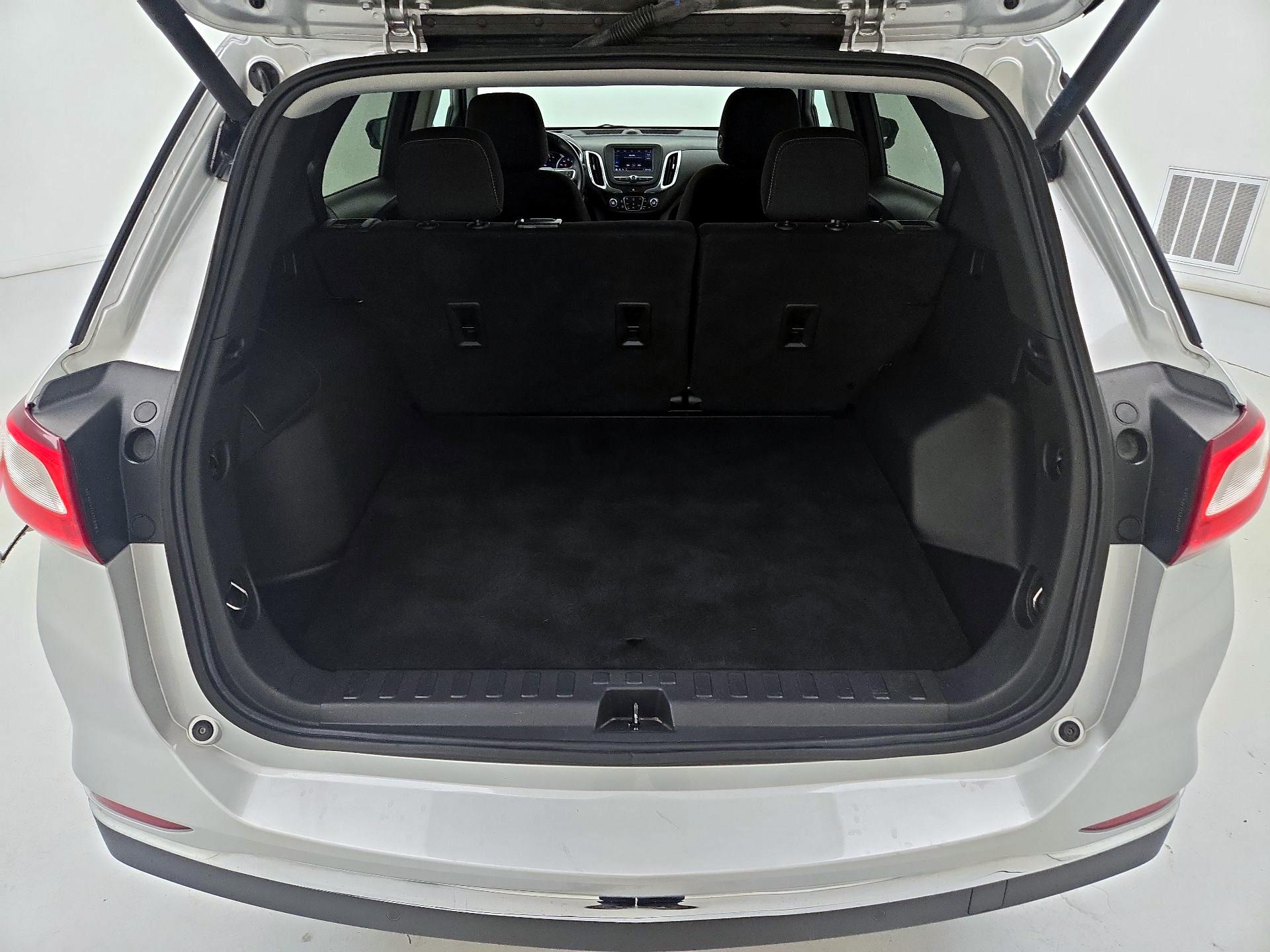 Thumbnail: 2021 Chevrolet Equinox - 20