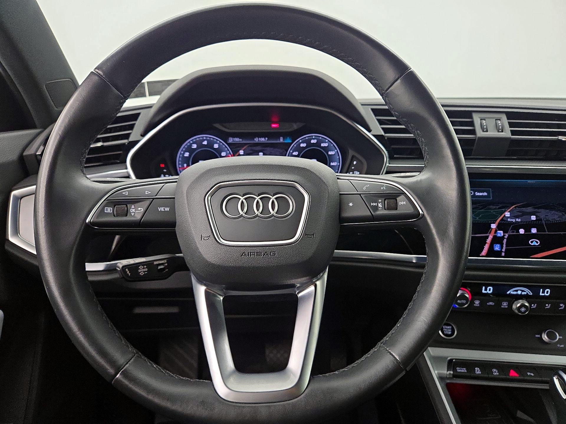 Thumbnail: 2021 Audi Q3 - 10