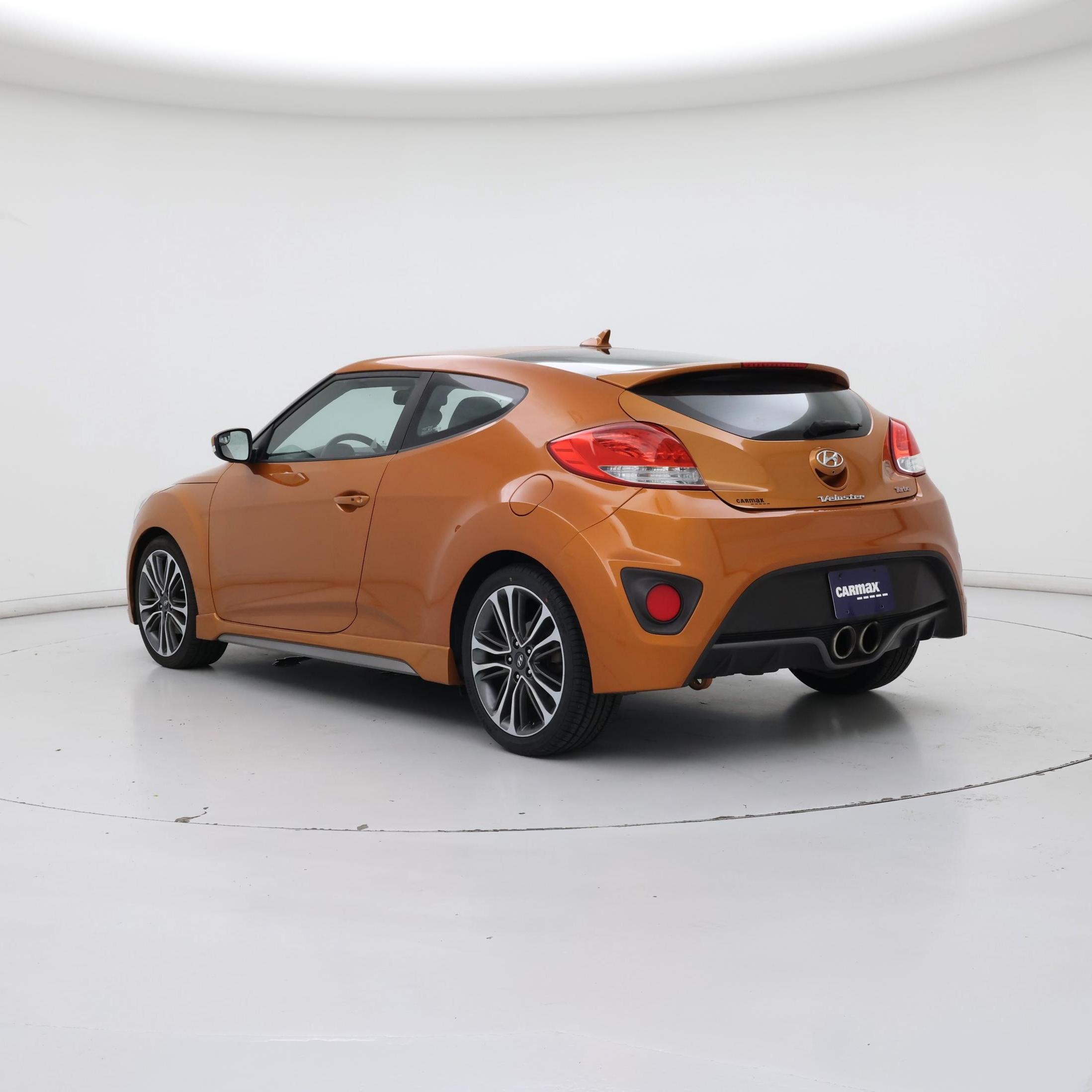 Thumbnail: 2017 Hyundai Veloster - 2