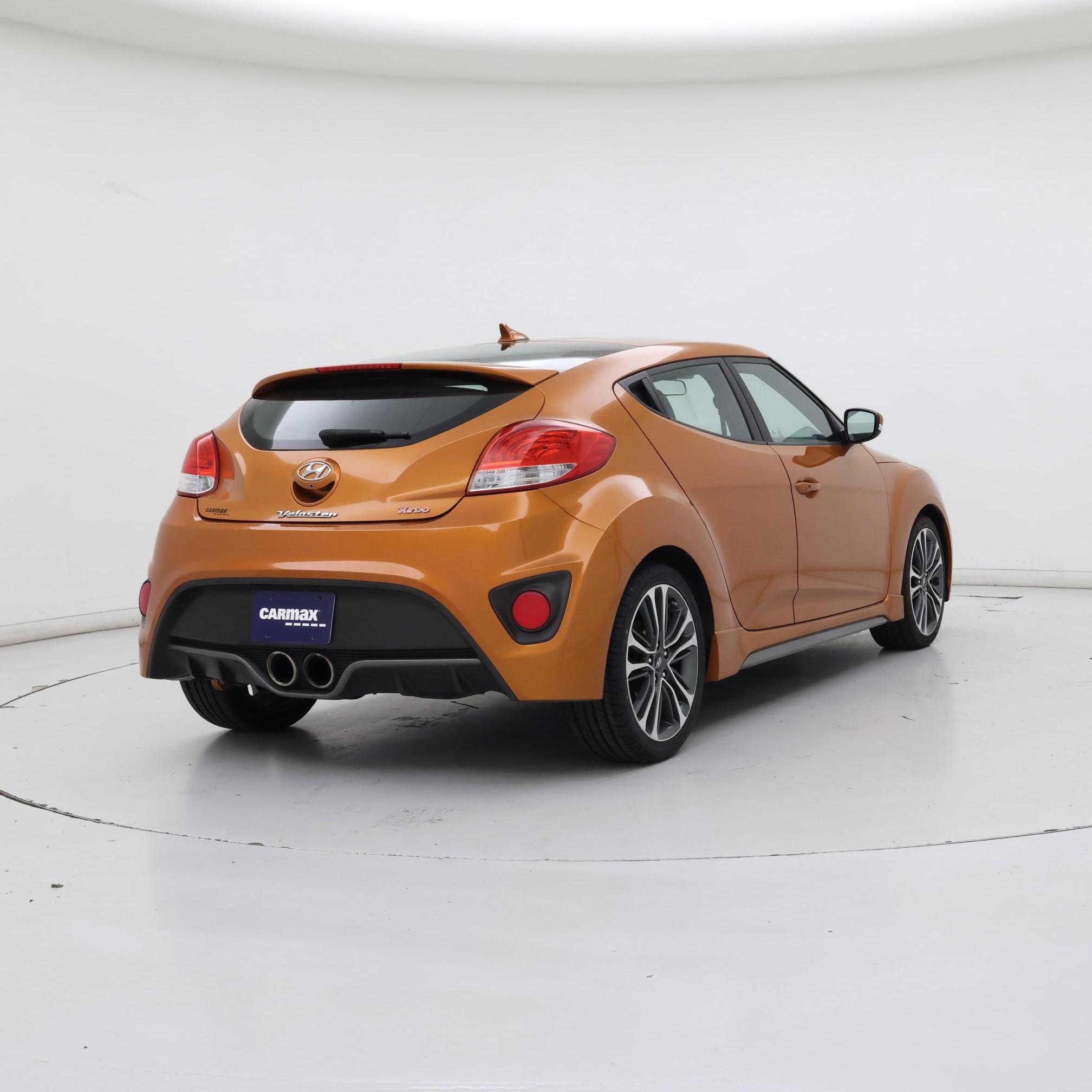 Thumbnail: 2017 Hyundai Veloster - 8