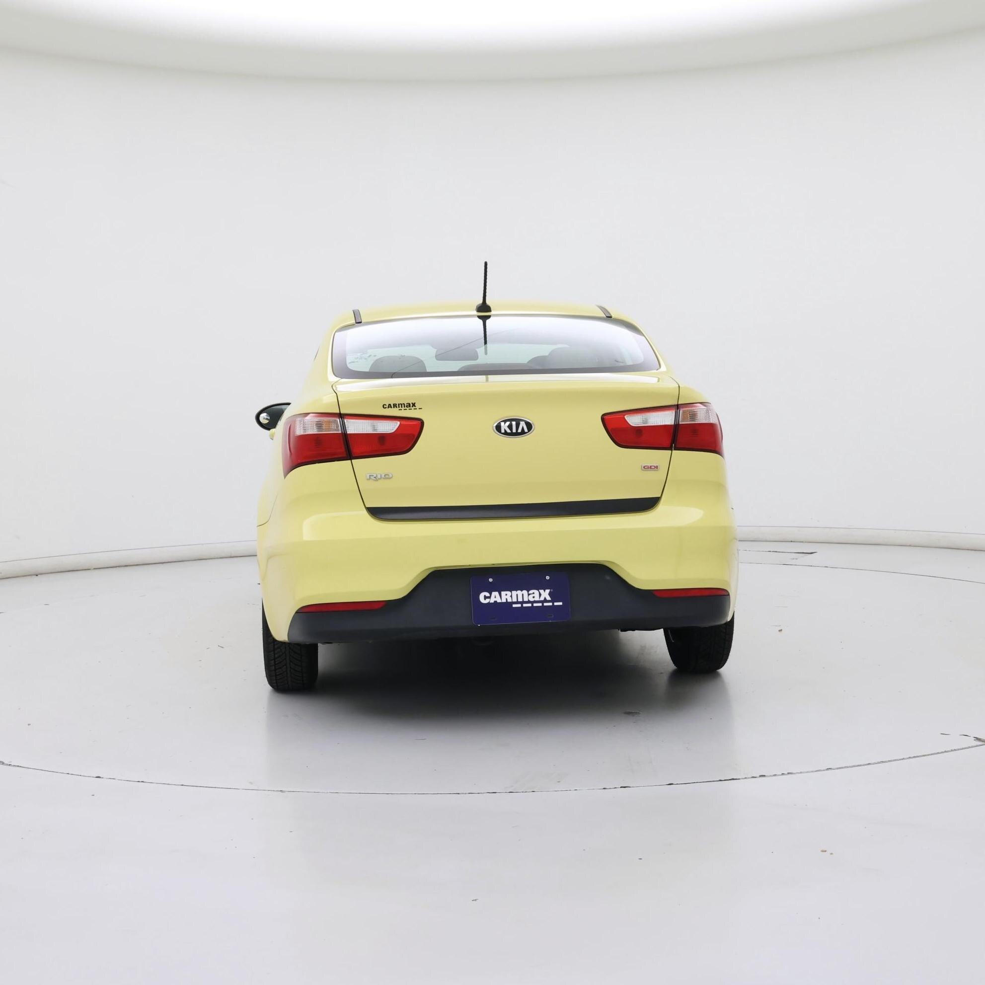 Thumbnail: 2016 Kia Rio - 6